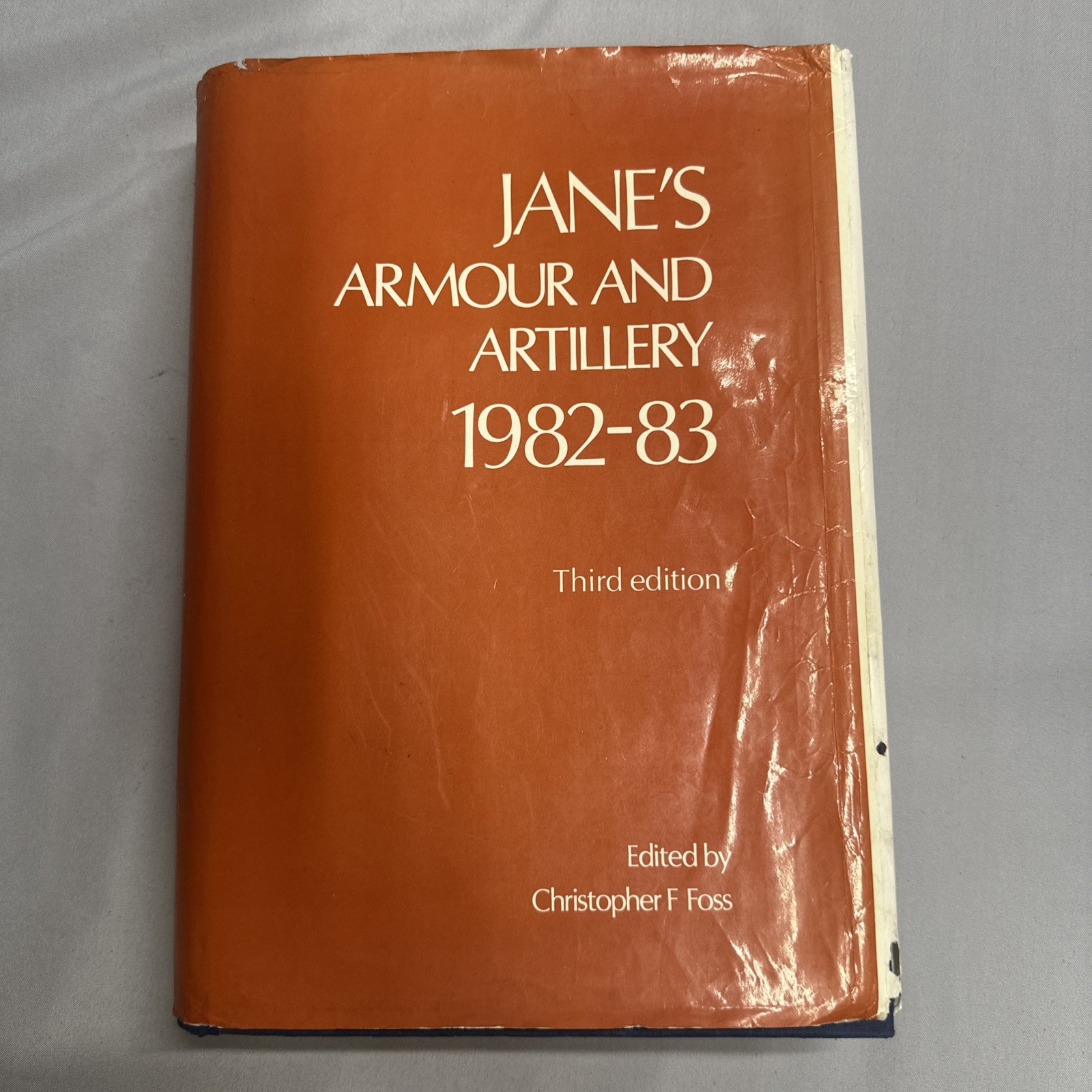 Jane’s Armour and Artillery 1982-83 3rd Edition Christopher Foss Vintage