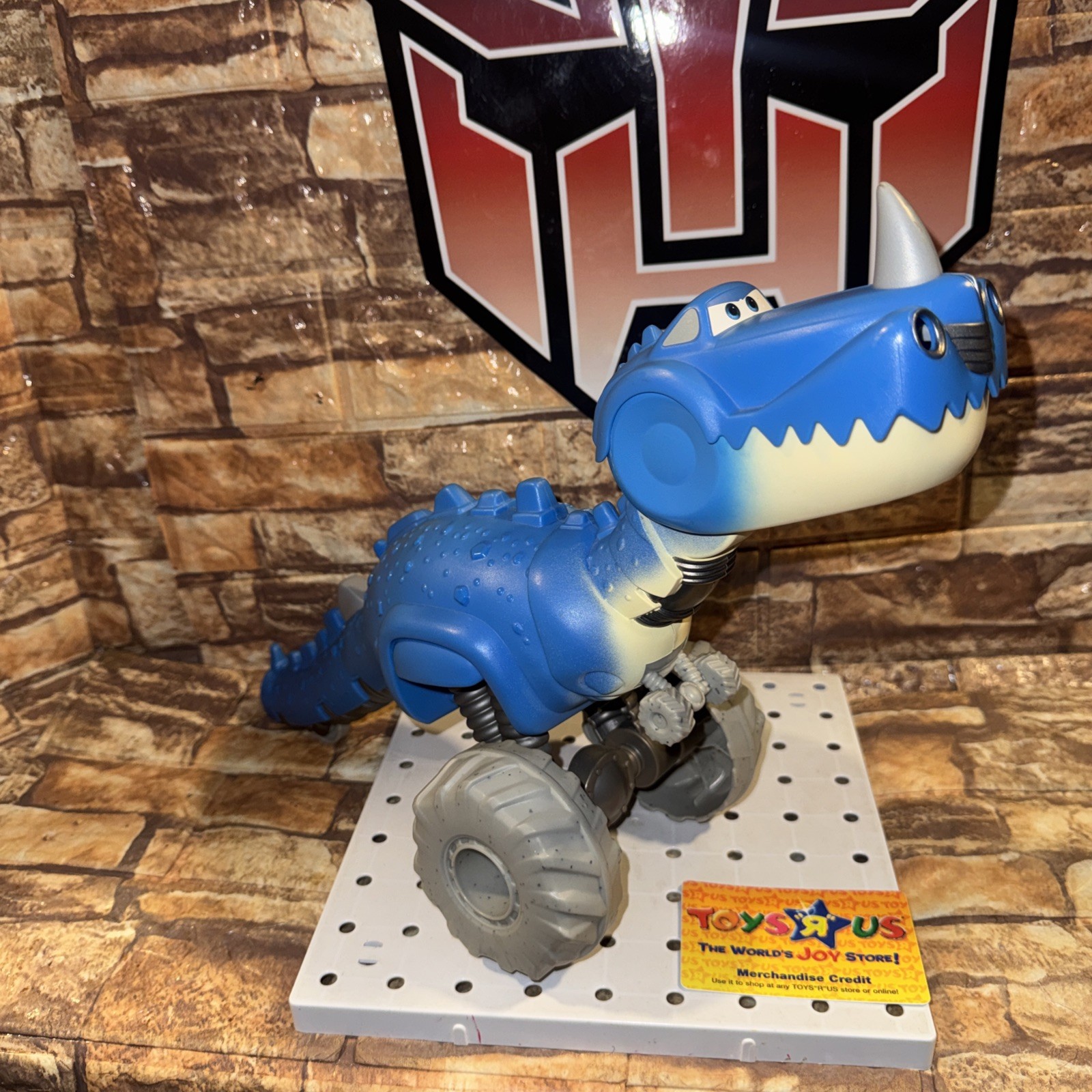 Disney Pixar Cars on the Road Roll and Chomp Dino TRex No Tail Tip