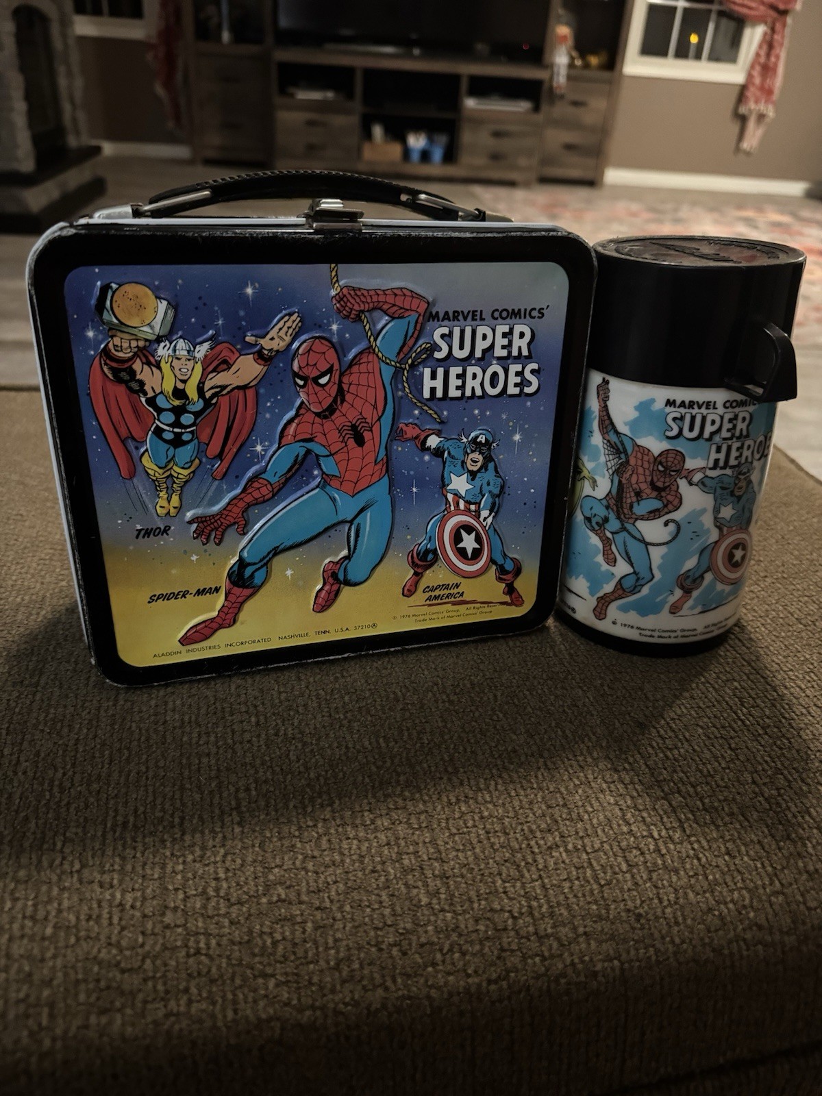 Aladdin 1976 Vintage Lunchbox Marvel Comics Super Heroes & Thermos