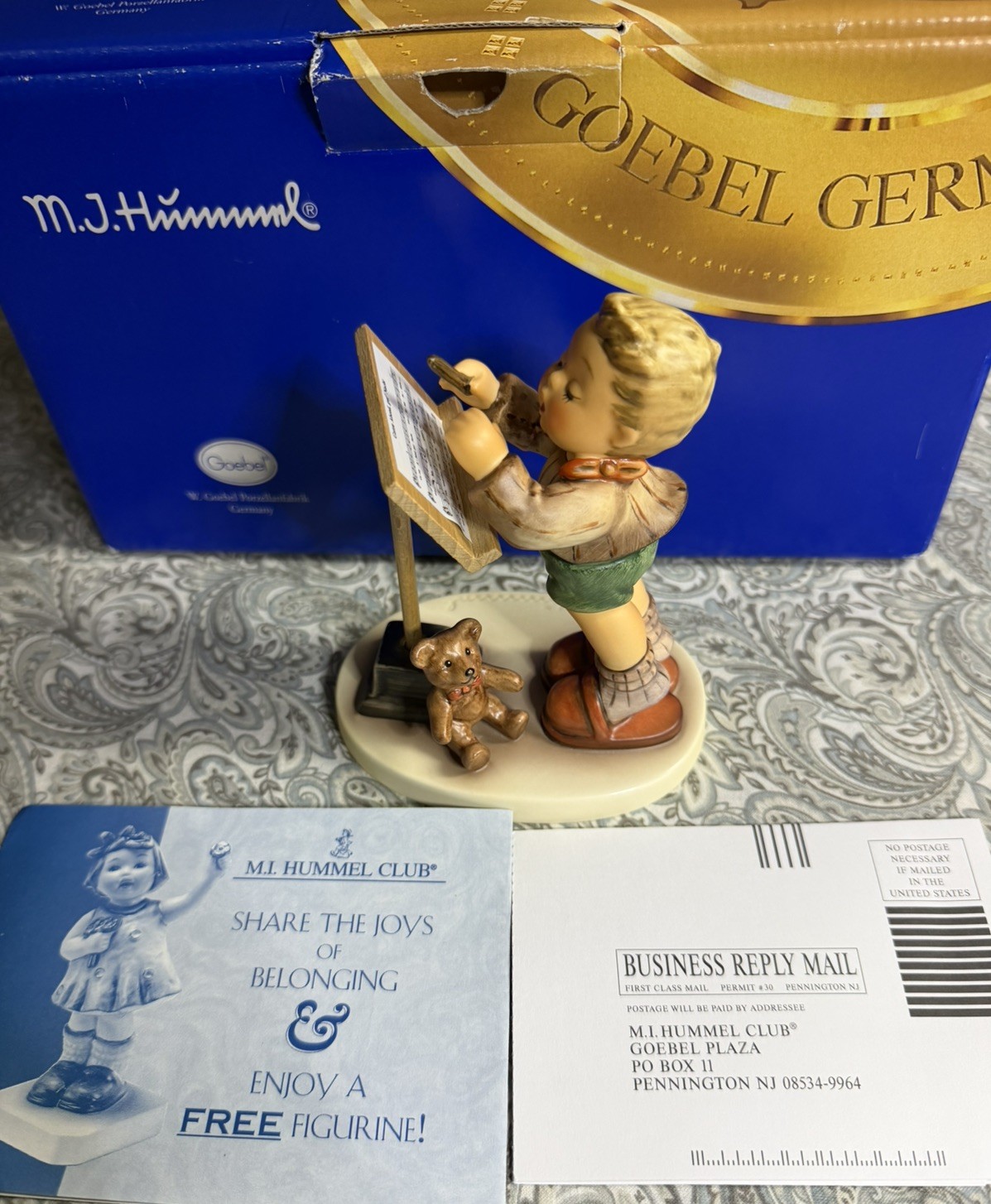 VINT Goebel Hummel Figurine Millennium Little Maestro #826-1 