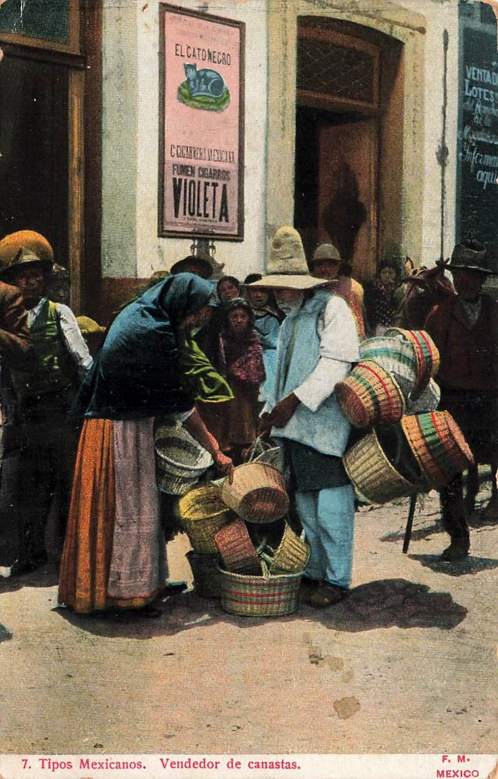 1914 MEXICO POSTCARD: VIEW OF BASKET VENDORS SELLING AT THE MARKET