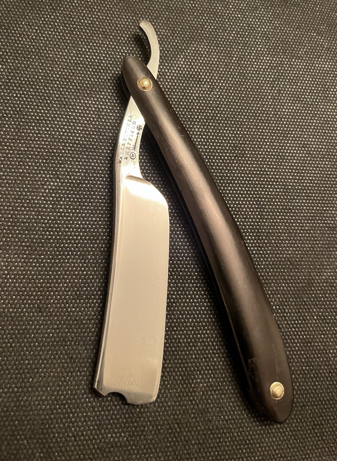 Antique Wade & Butcher Razor