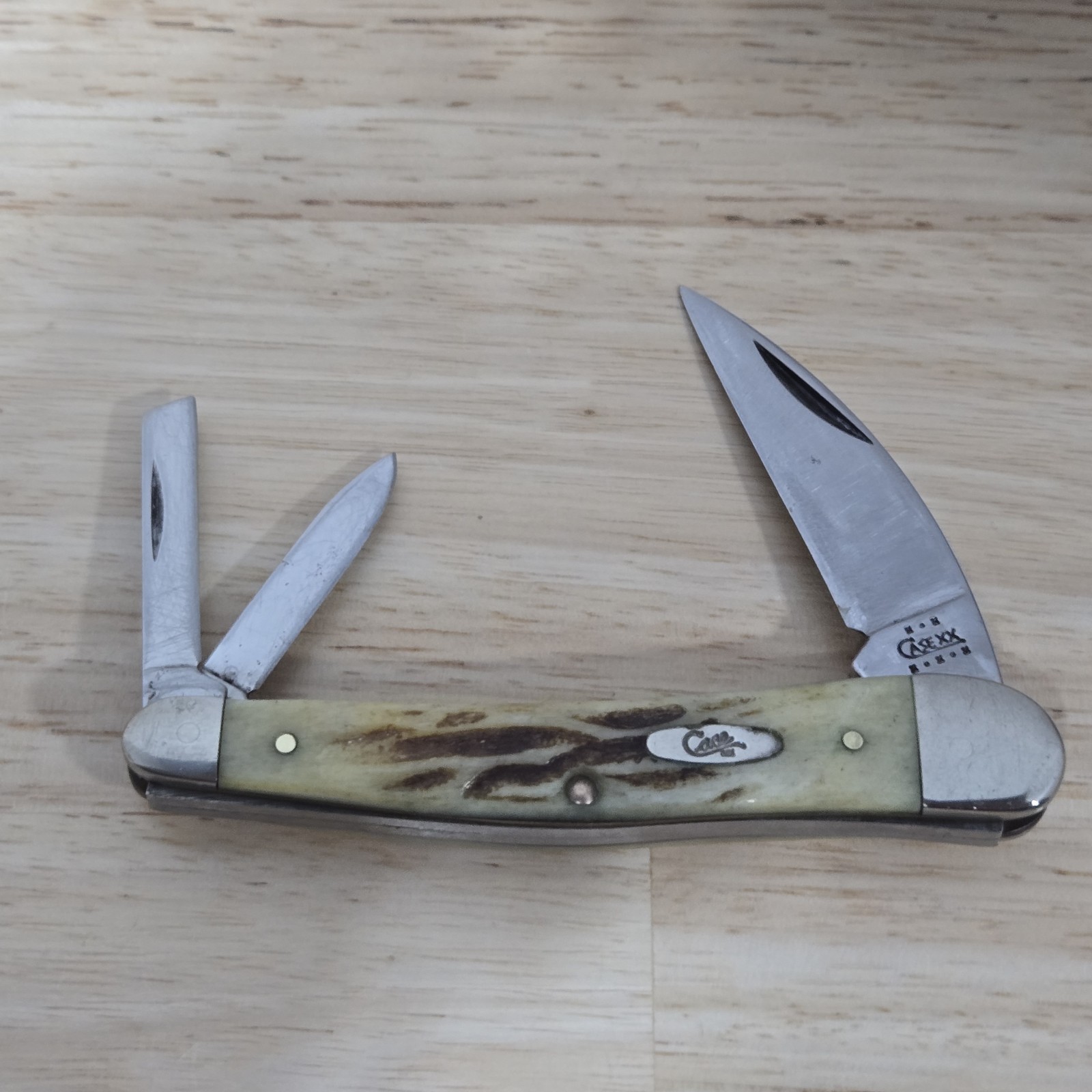 2002 Case XX 6.5355WH SS Bone Stag Seahorse Whittler Knife 
