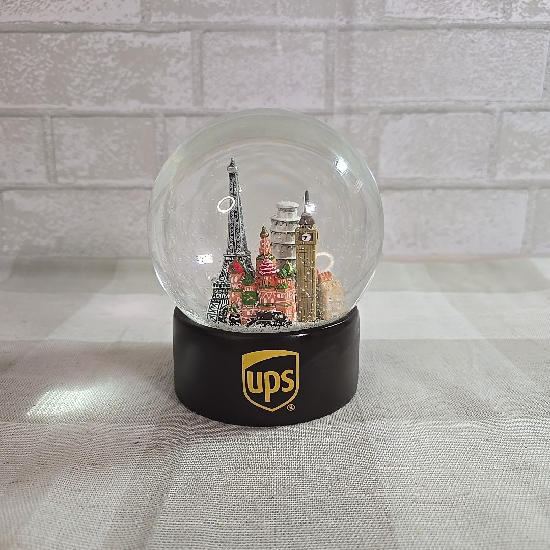 UPS United Parcel Service Snow Globe UPS Eiffel Tower Leaning Tower Big Ben