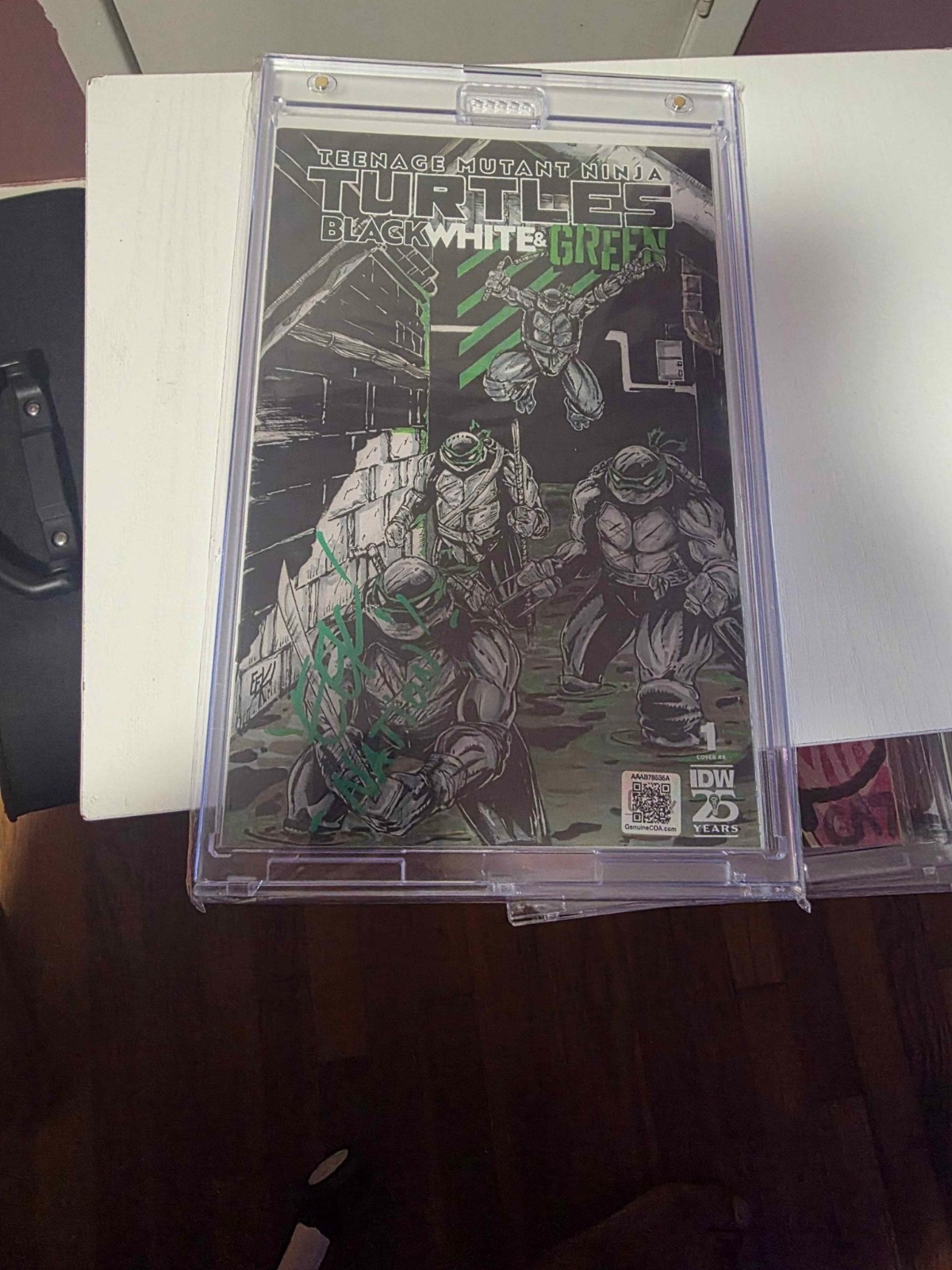 TMNT Black White & Green #1 Signed Eddie Nunez COA Cover RE IDW 2024