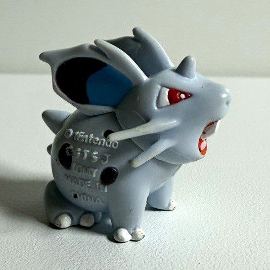 Pokémon TOMY Figure Vintage - #029 Nidoran