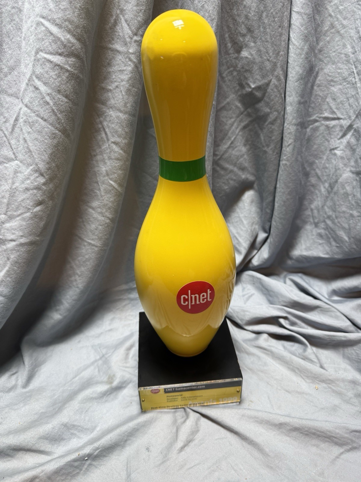 CNET Gamecenter Homeworld Award Trophy 1999 Relic Sierra Promo Bowling Pin