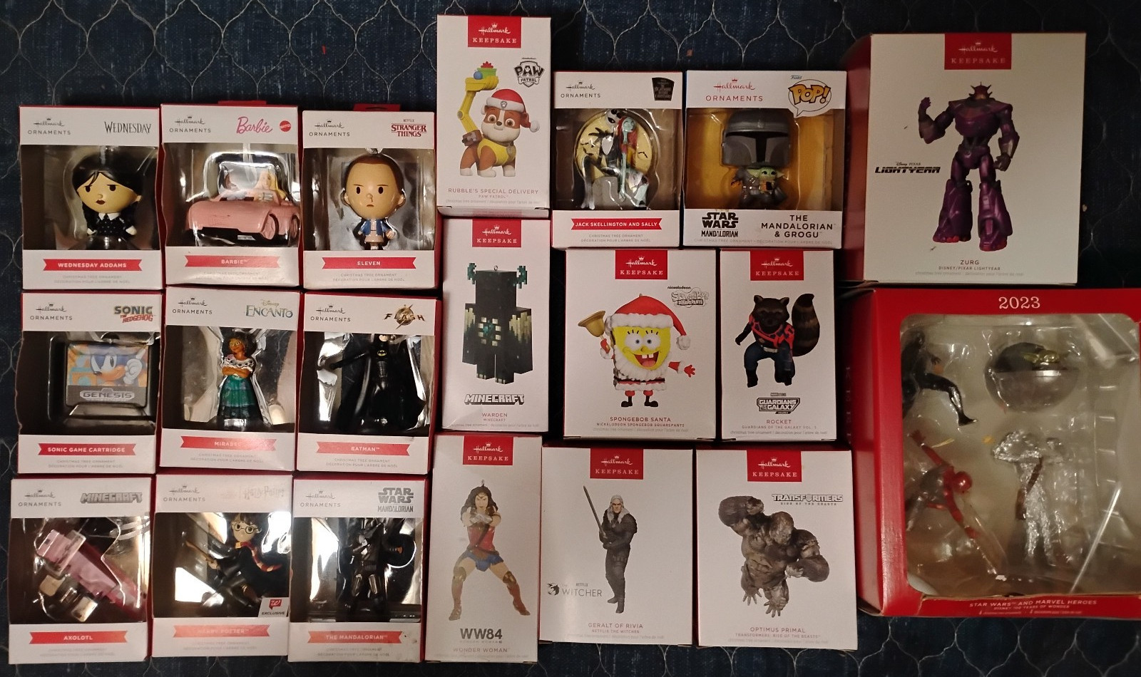 Lot Of 21 Hallmark Ornaments In Boxes Comic Movie Animation ** See Pictures *