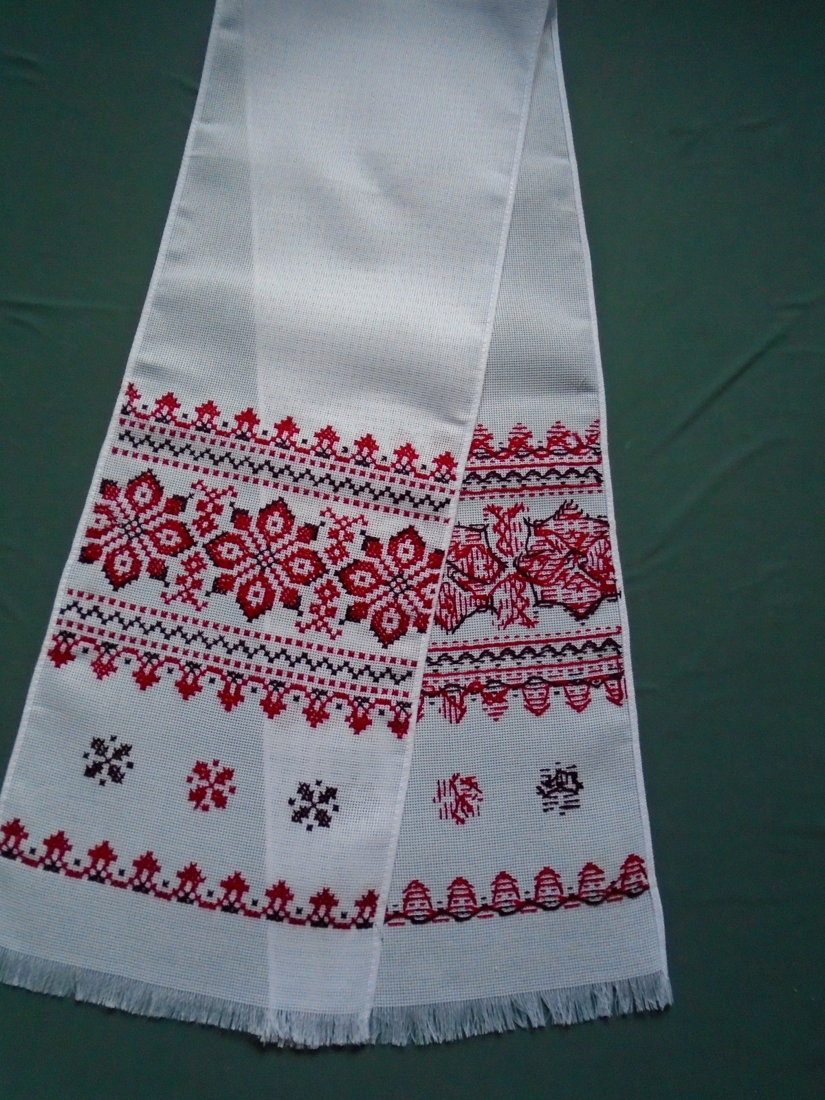 Ukrainian Hand Embroidered Towel, Rushnyk,  Ukraine, vyshyvanka, embroidery