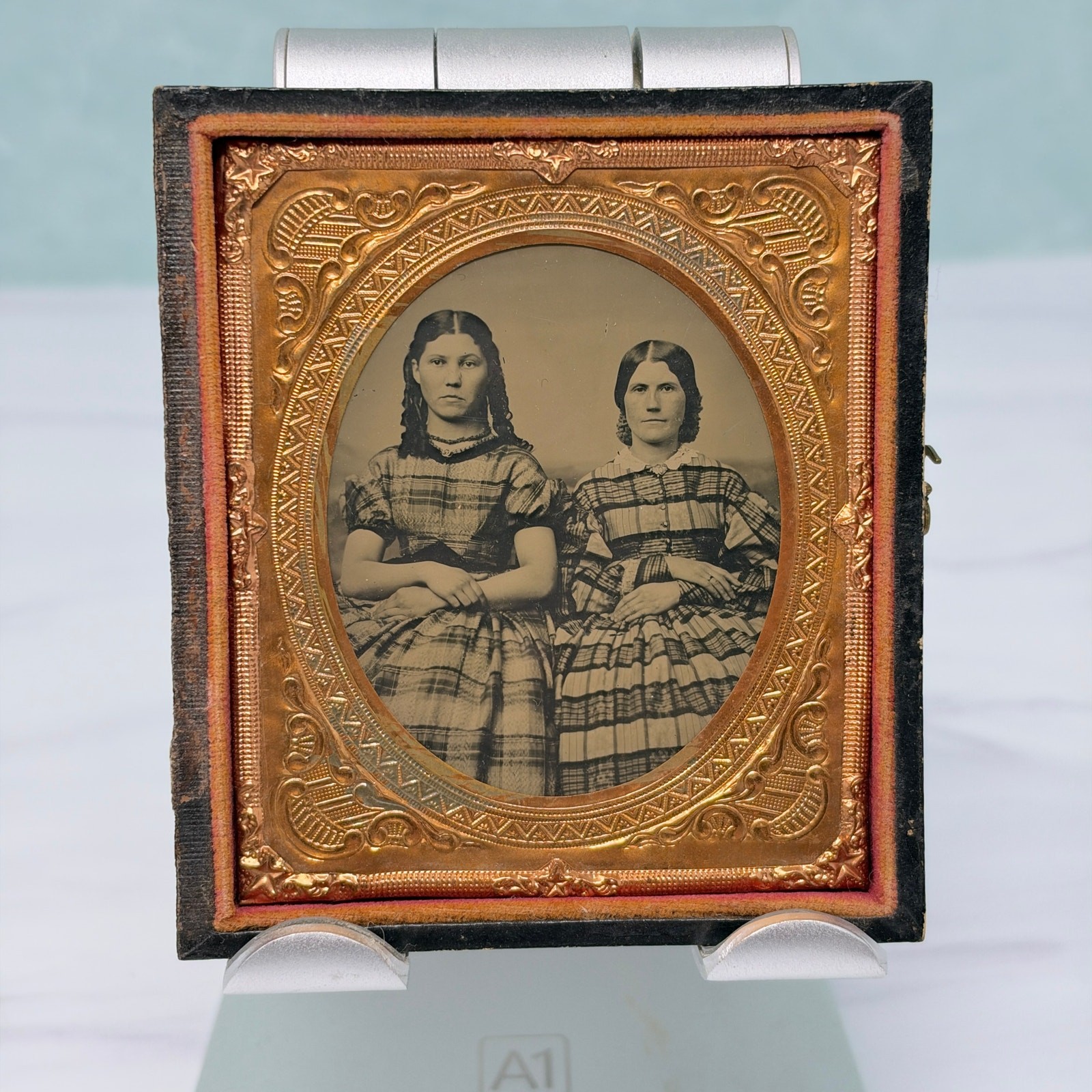 1/6th Plate Ambrotype Pair Sitting Young Woman Plaid Dresses Full Union Case