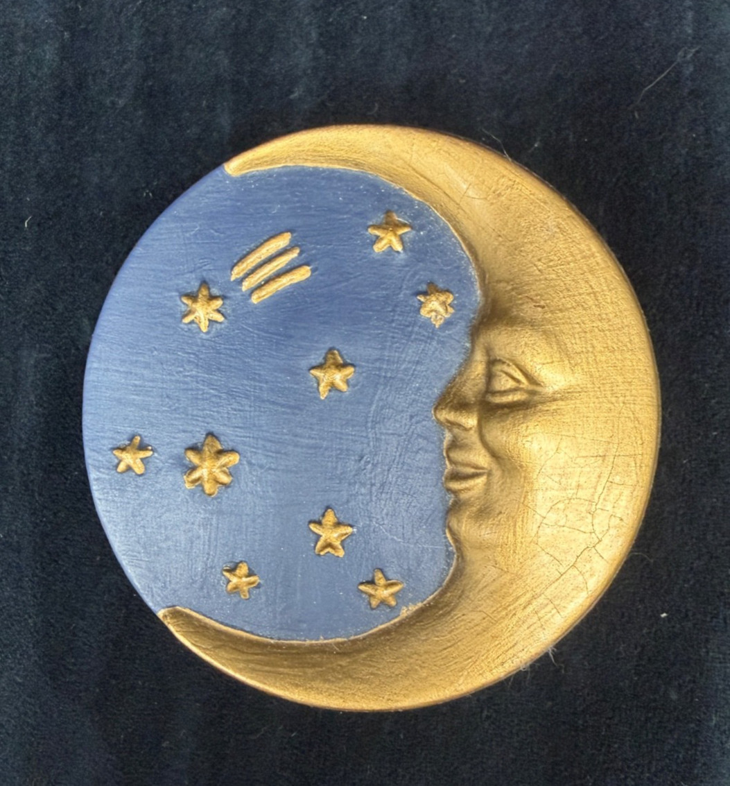 Vtg 1992 CELESTIAL by VANDOR Style Crescent Moon & Stars Blue & Gold Trinket Box