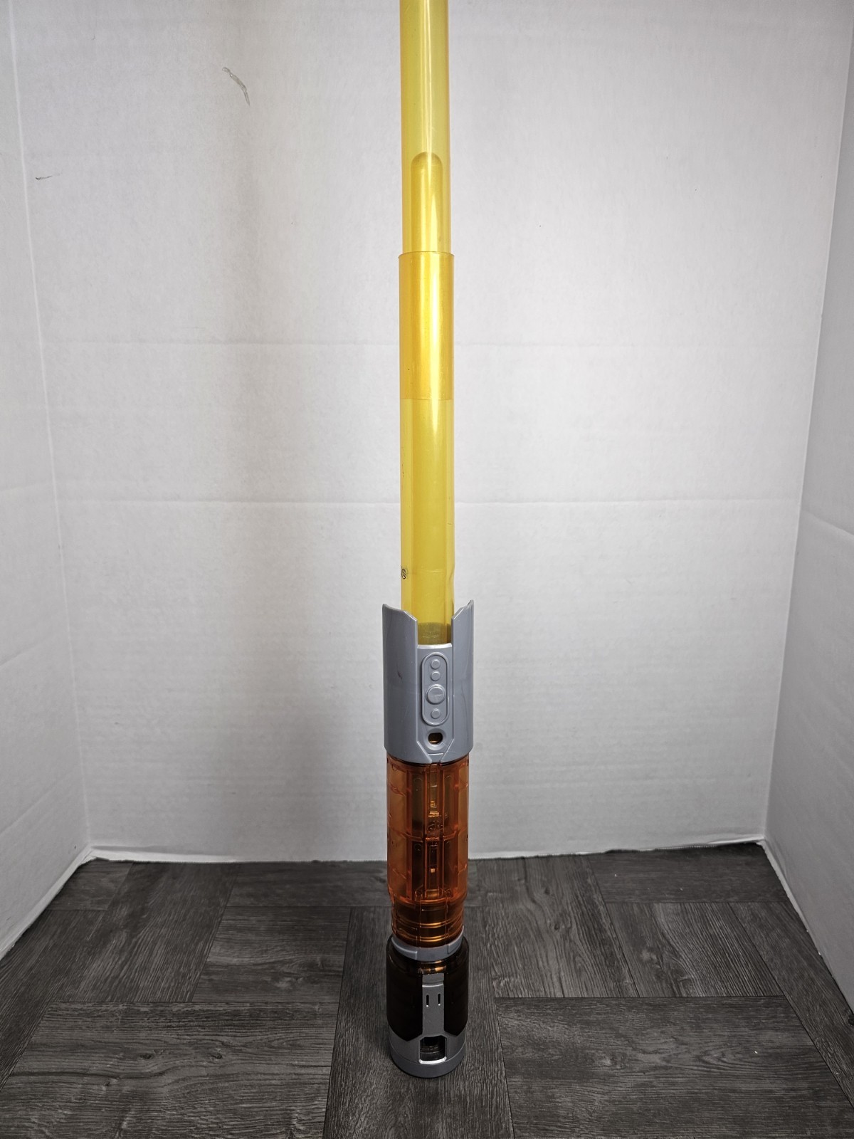 Star Wars Lightsaber Forge Jedi Knight Yord Fandar Role Play Toy