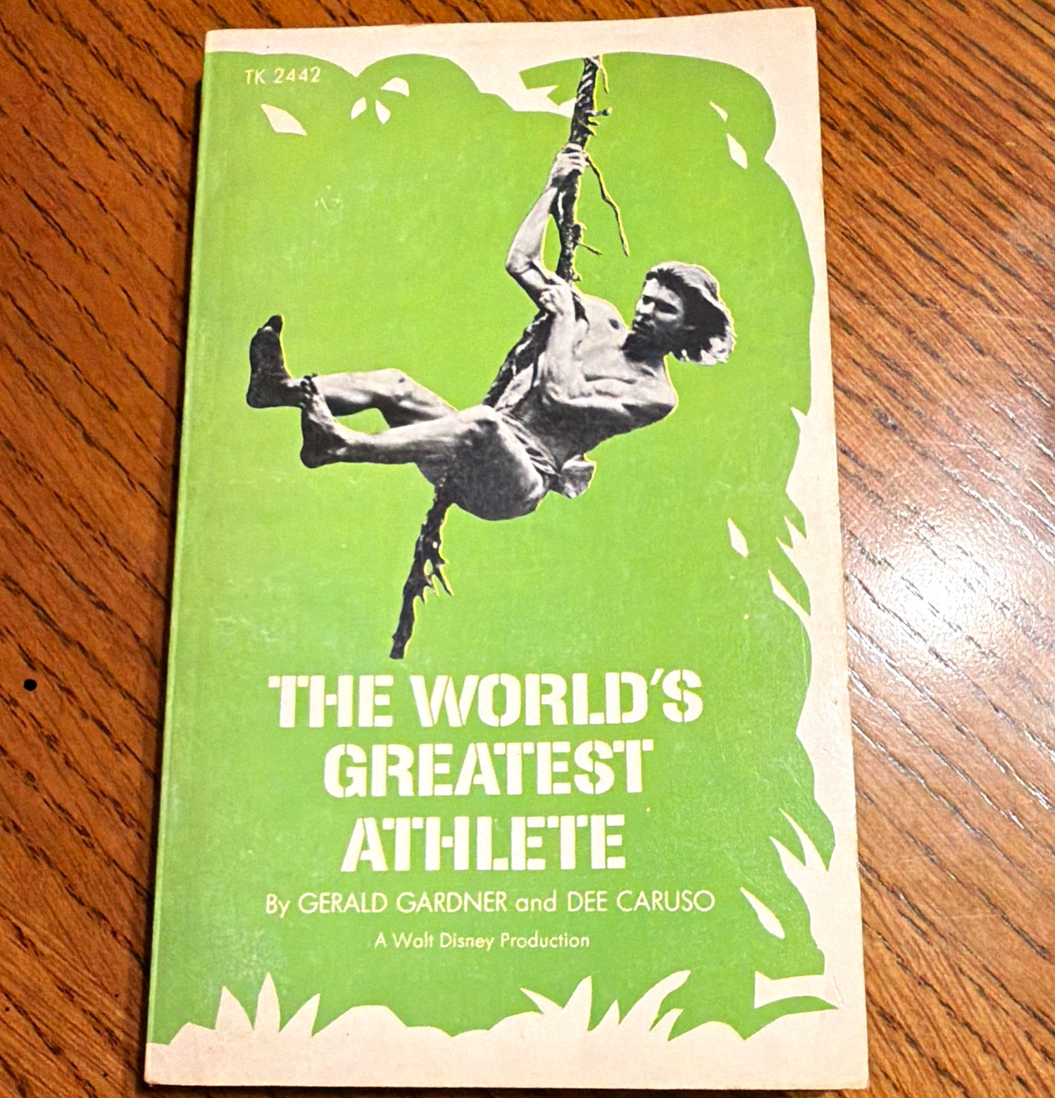 Walt Disney Productions The World\'s Greatest Athlete Book, 1973 Scholastic