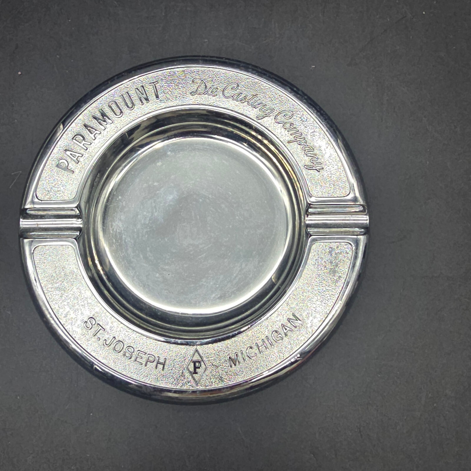 Vintage Paramount Die Casting Co Advertising Ashtray 5\