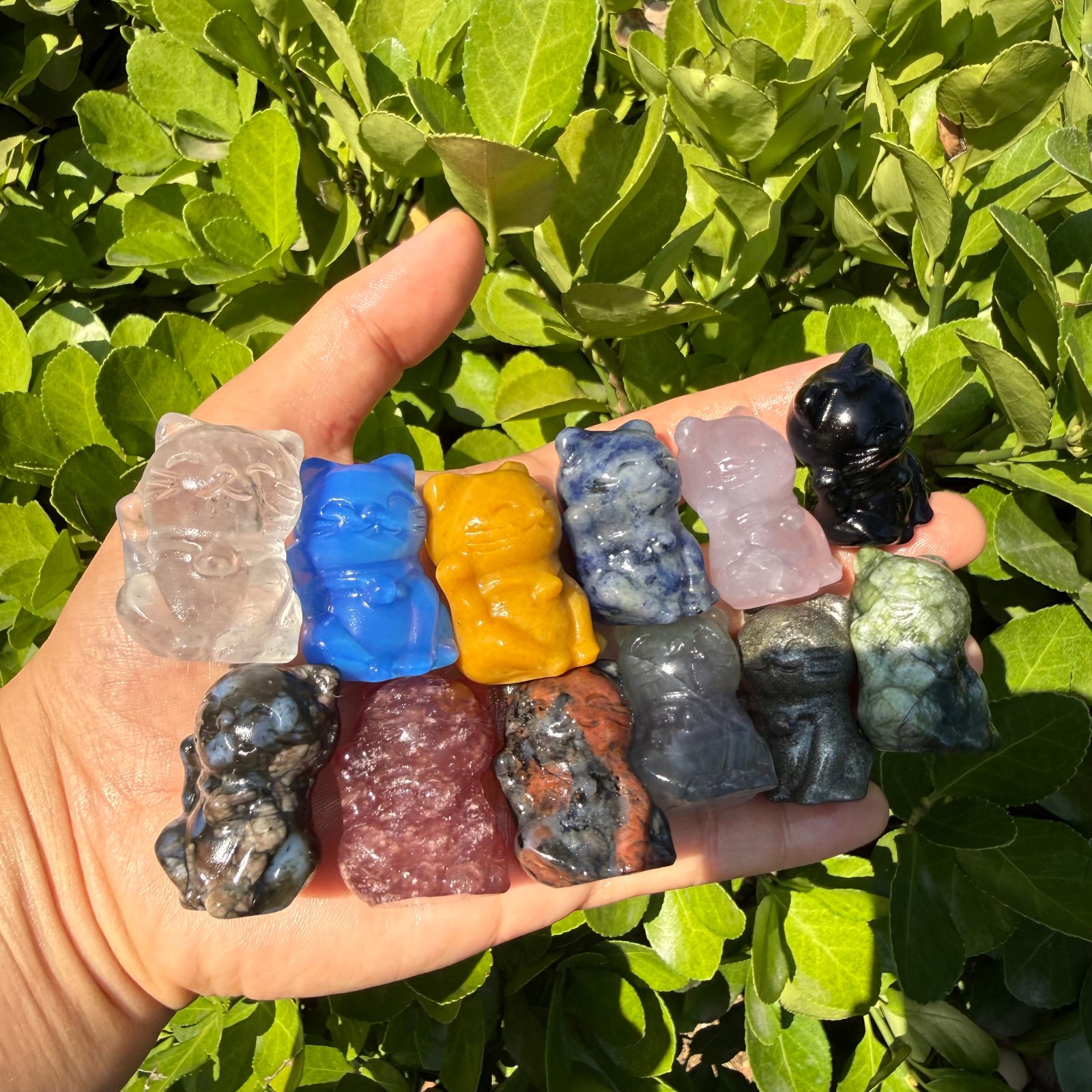 Natural Mixing quartz carved Fortune Cat Crystal reiki healing random 50pc