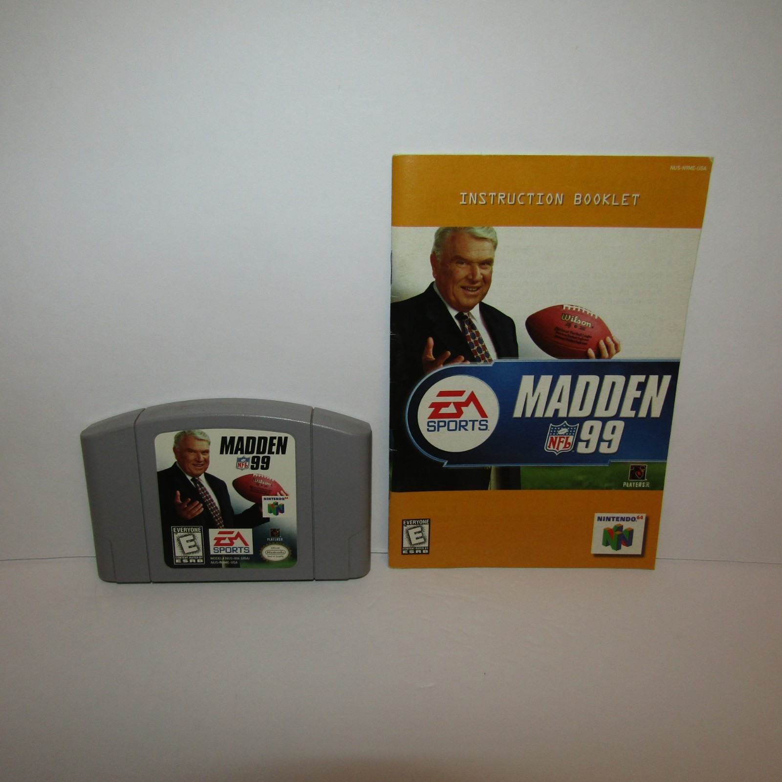 Madden NFL 99 Nintendo 64 1999 Video Game with Manual Tested and Working
