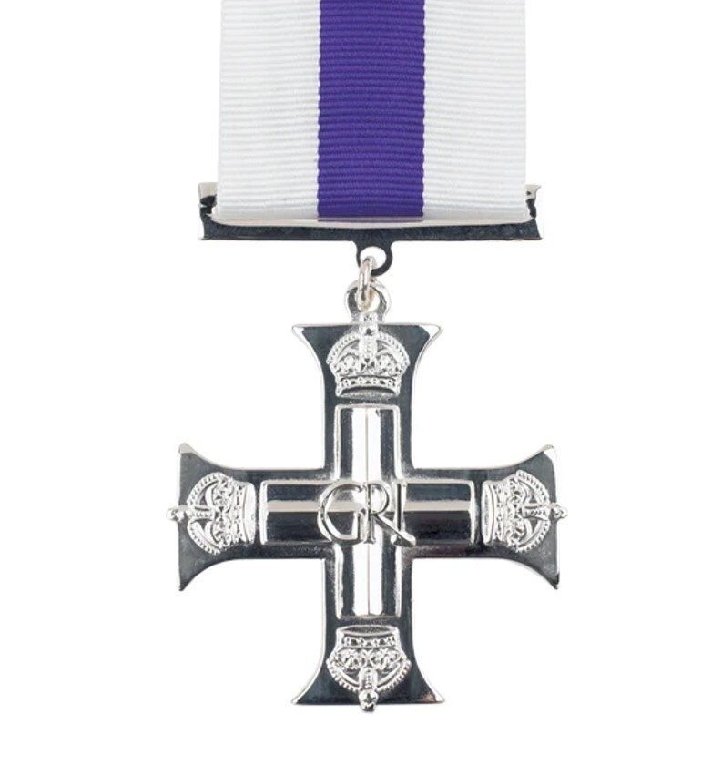 REPRODUCTION Military Cross Miniature British Medal 18mm *[CMMC]