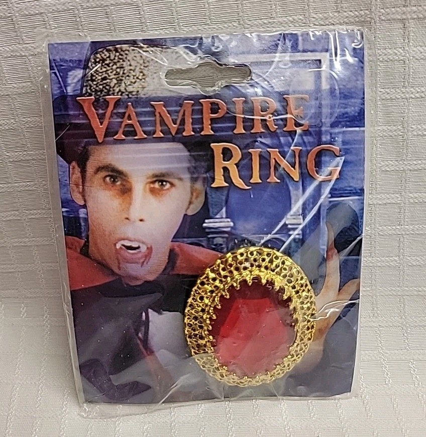 Vampire Ring Red Stone With Goldtone Setting Goth Count Dracula Cosplay NEW 