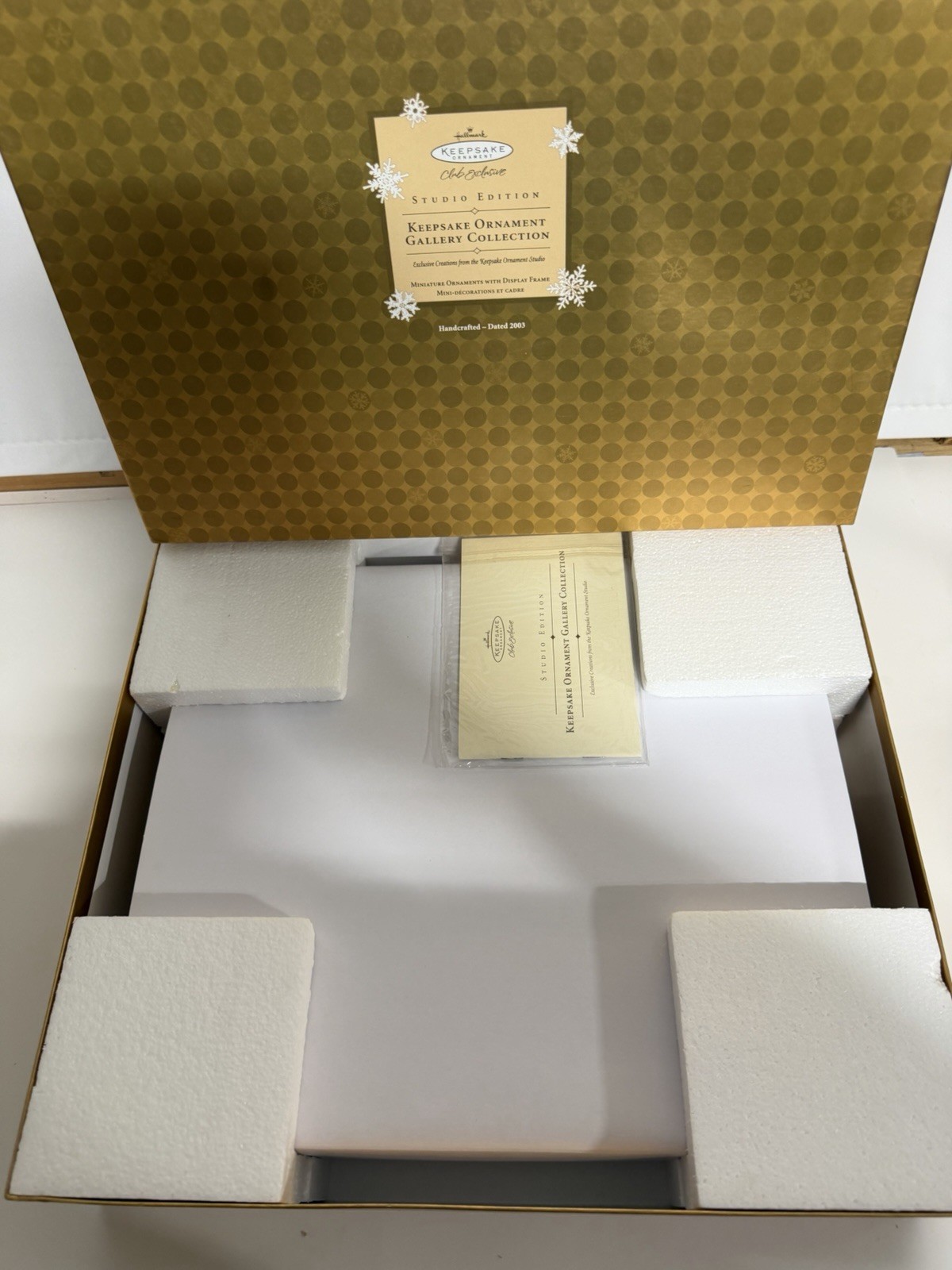 *NEW*2003 Hallmark KOC Event Studio Edition Gallery Christmas Ornament UNOPENED