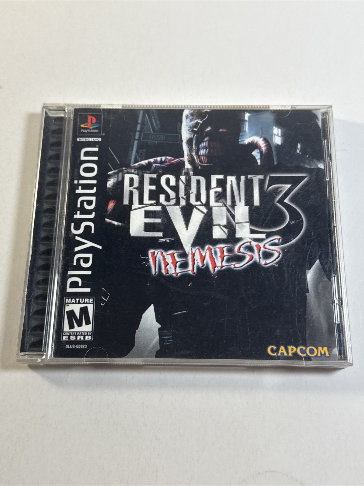 Resident Evil 3: Nemesis (Sony PlayStation 1, 1999) Game And Case