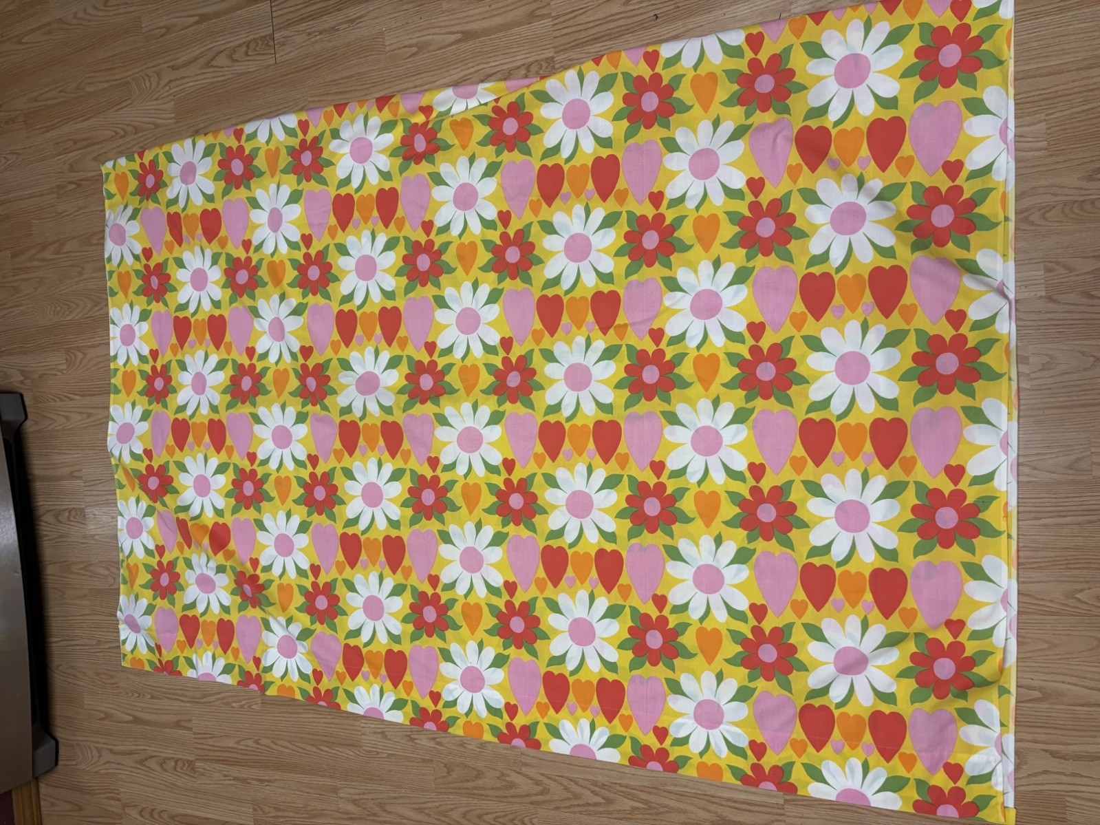 VTG Fieldcrest Perfection Floral 2 twin flat 2 cases Orange Yellow Daisy heart  