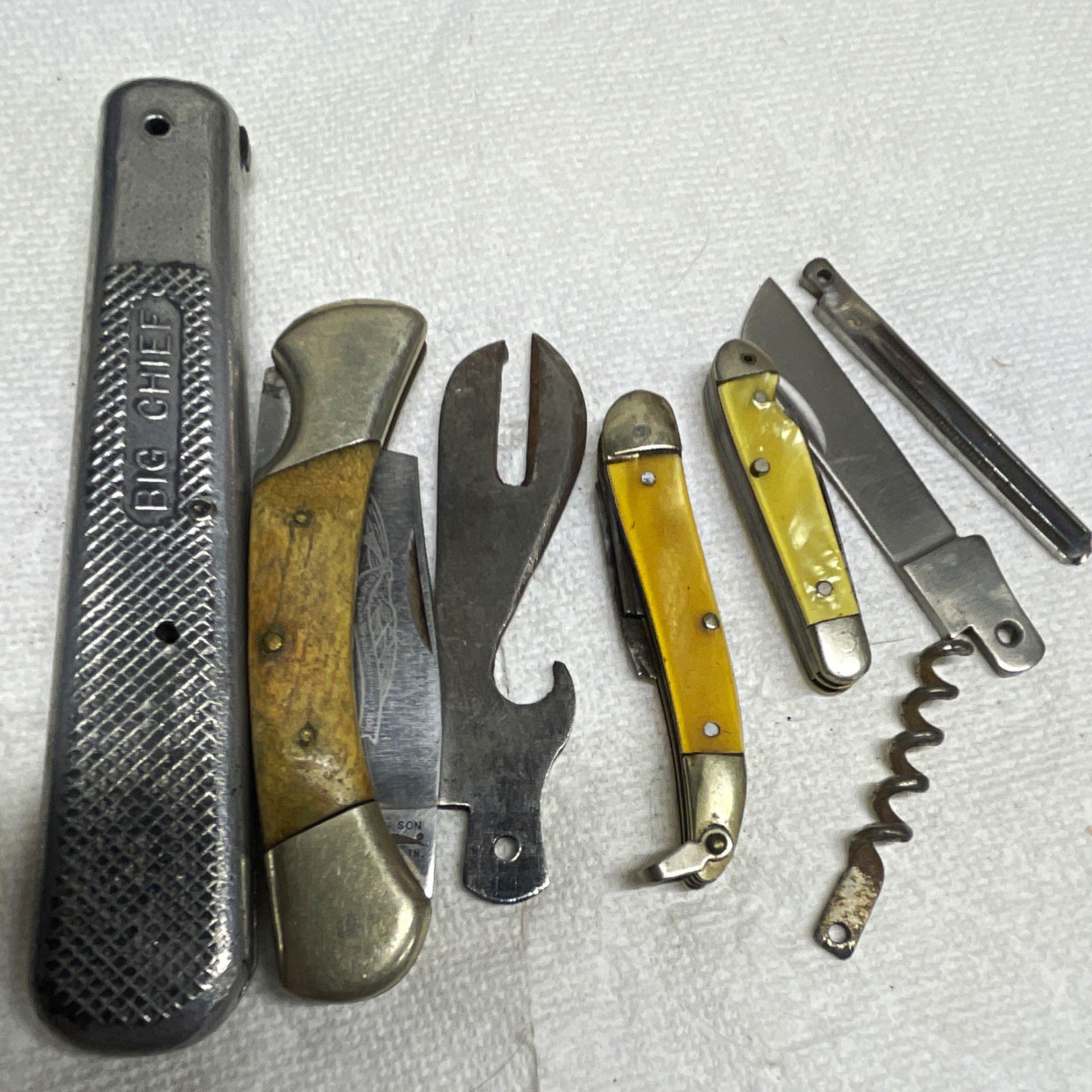 Big Chief Mixed Lot Pocketknife Multi-Tool Slipjoint Manual 1-2 Blade Corkscrew