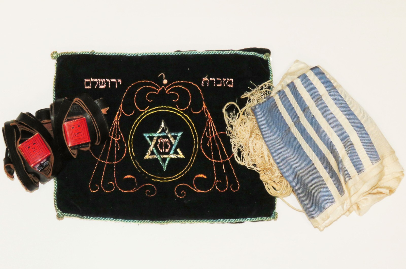 Antique Old Yishuv Ktanot Tefillin Set & Jerusalem Embroidered Bag Judaica