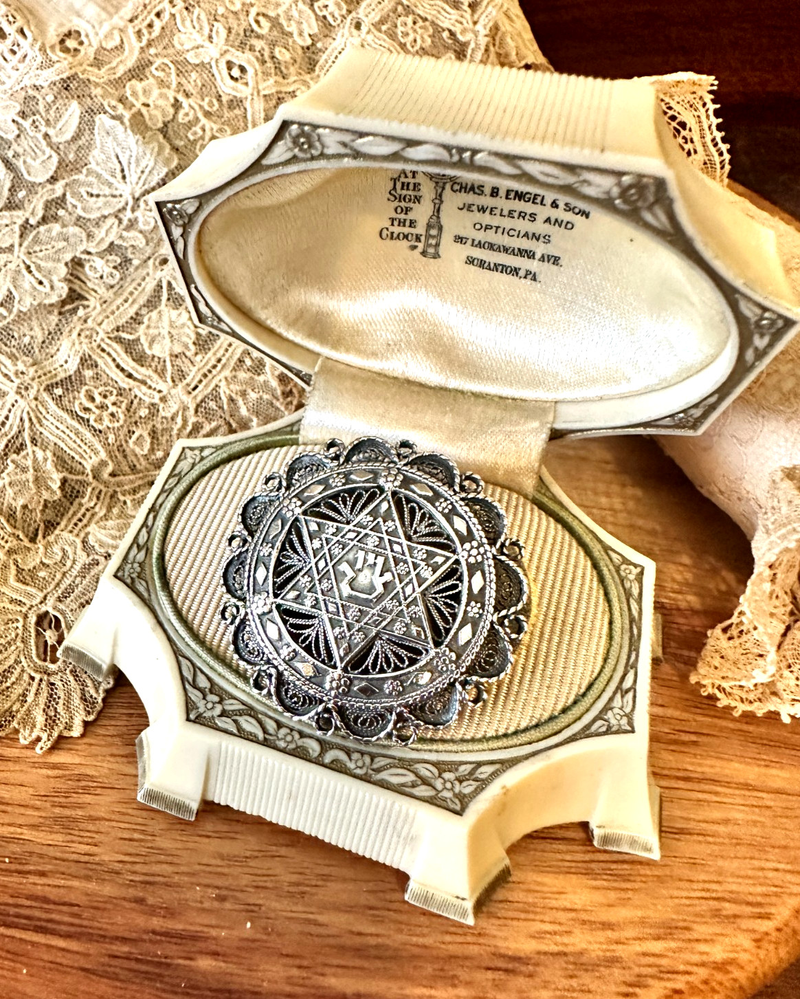Vintage Jerusalem Star of David Pin .925 Sterling JUDAICA Maker's Mark SEE VIDEO