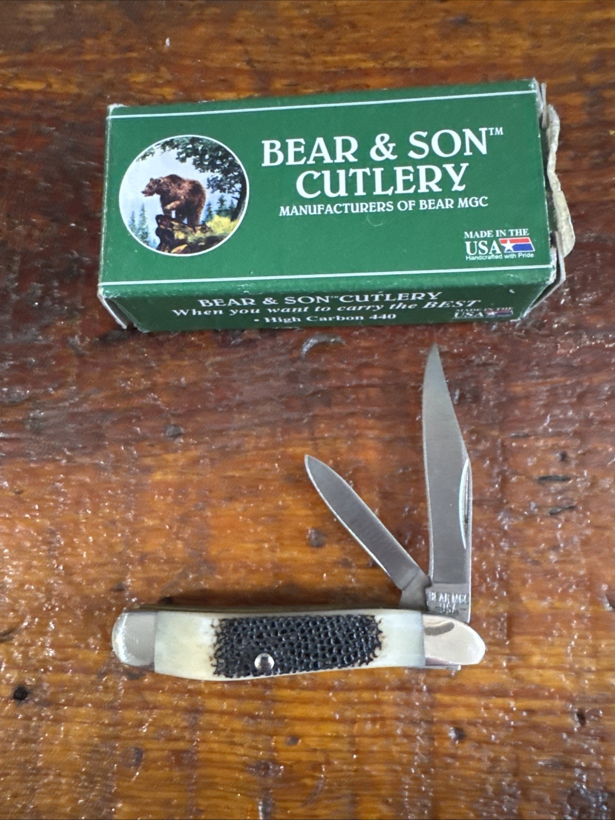 Bear & Son Cutlery MGC BRSY20 Stingray Bone Knife. Excellent 