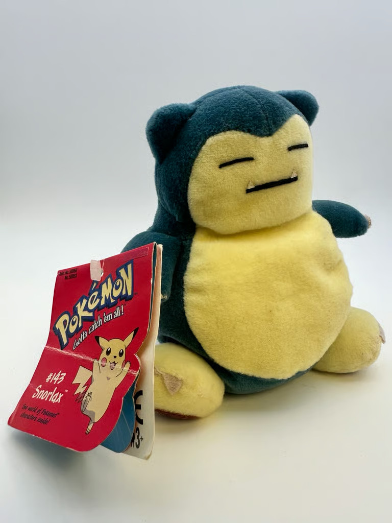 Vintage 1998 Hasbro Pokémon #143 Snorlax Bean Bag Plush with Tag