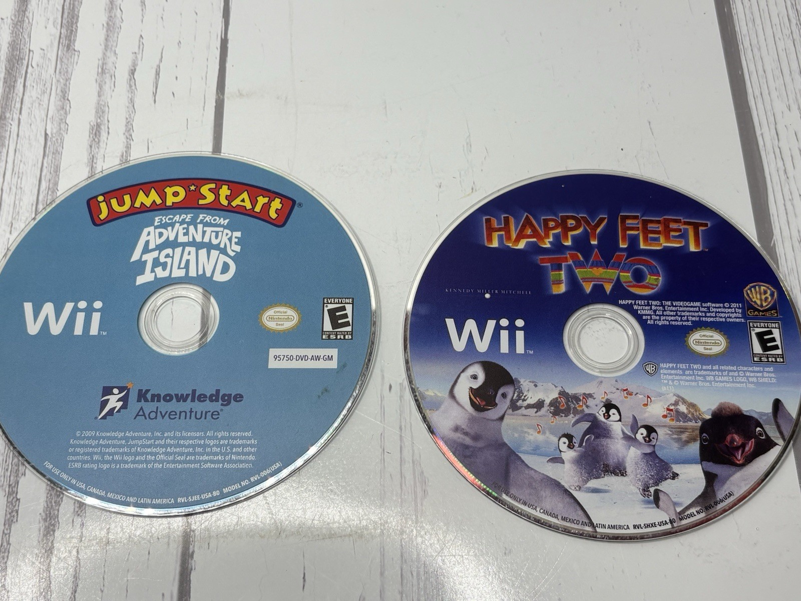 Jump Start Escape From Adventure Island - Happy Feet 2 Nintendo Wii ~Discs Only
