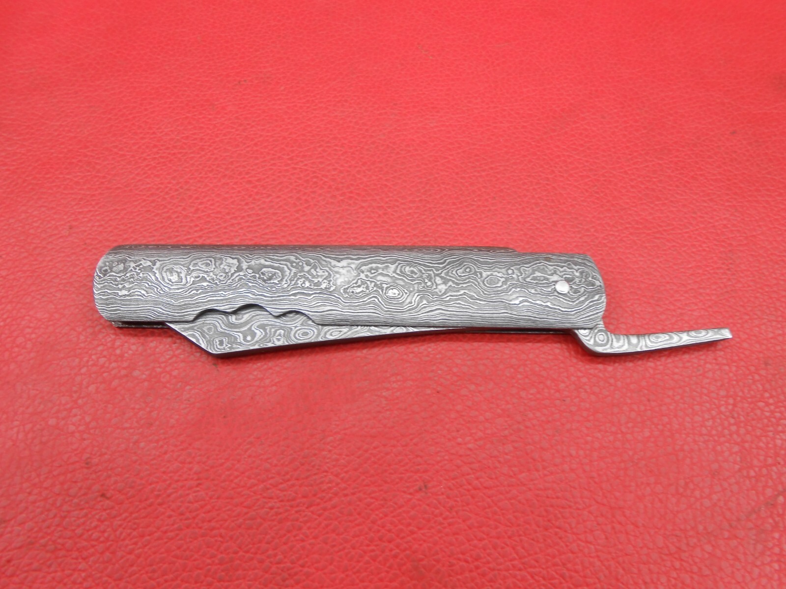 Japanese Hogonokani Friction Folder Knife Nice Pattern Damascus With Sheath A167