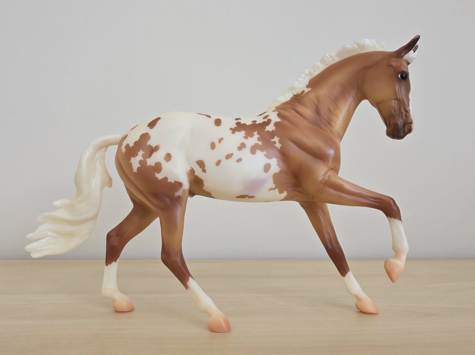 Breyer Traditional Model Horse LIONEL #760247 Cantering Warmblood 2020 Flagship