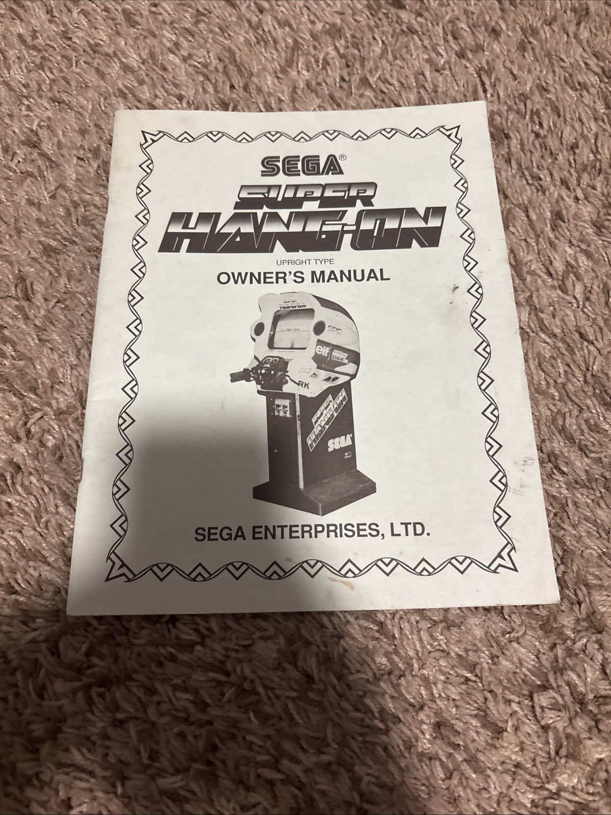 1987 SEGA Super Hang-On Upright Type Owner’s Manual (Slightly Worn)