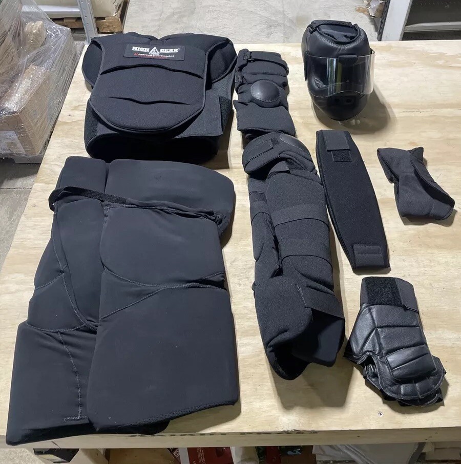 Tony Blauer High Gear X-treme Close Quarter Combatives Suit Military MMA Small