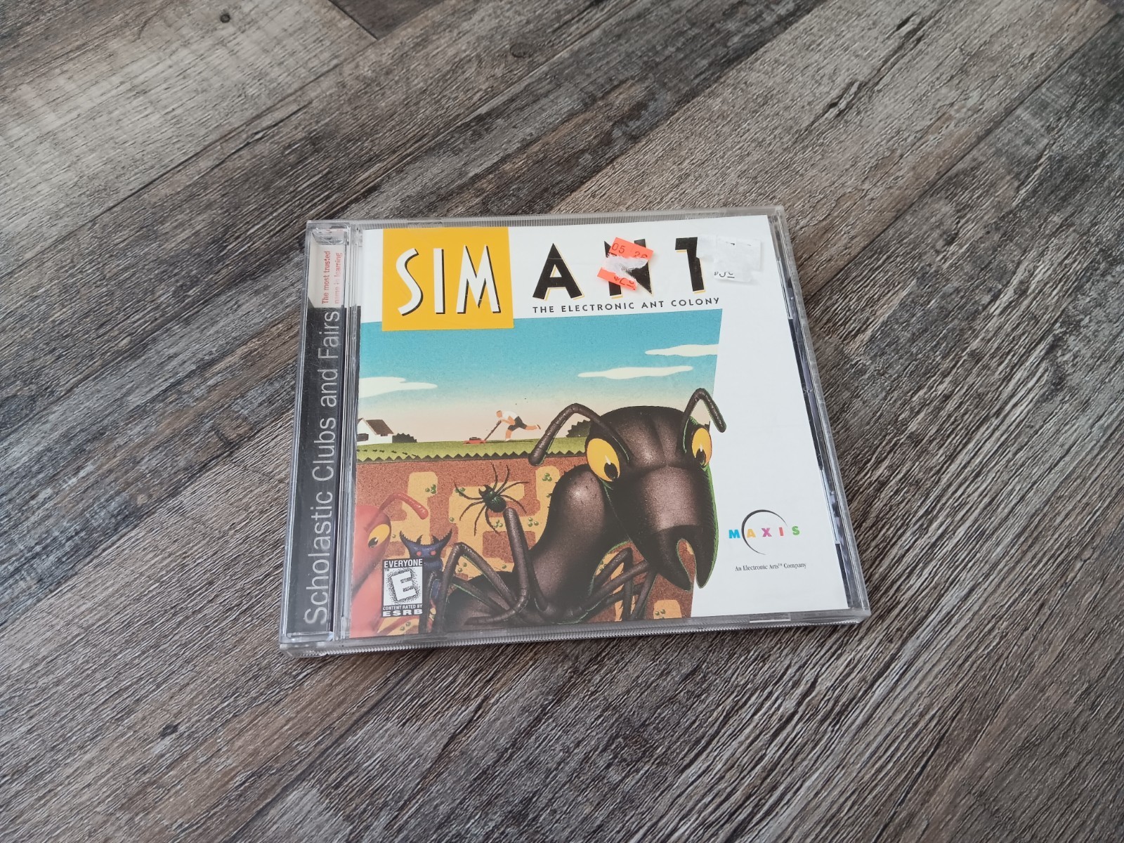 SIM ANT Electronic Ant Colony Collector's Series Windows 3.1 Mac 6.0.2 PC Game