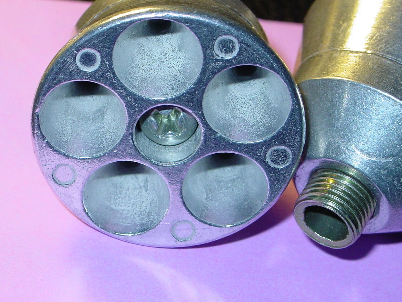 5 SHOT RATCHETING GATLING BOWL VINTAGE 1980's HEADSHOP TOBACCO USE w/THREAD FIT