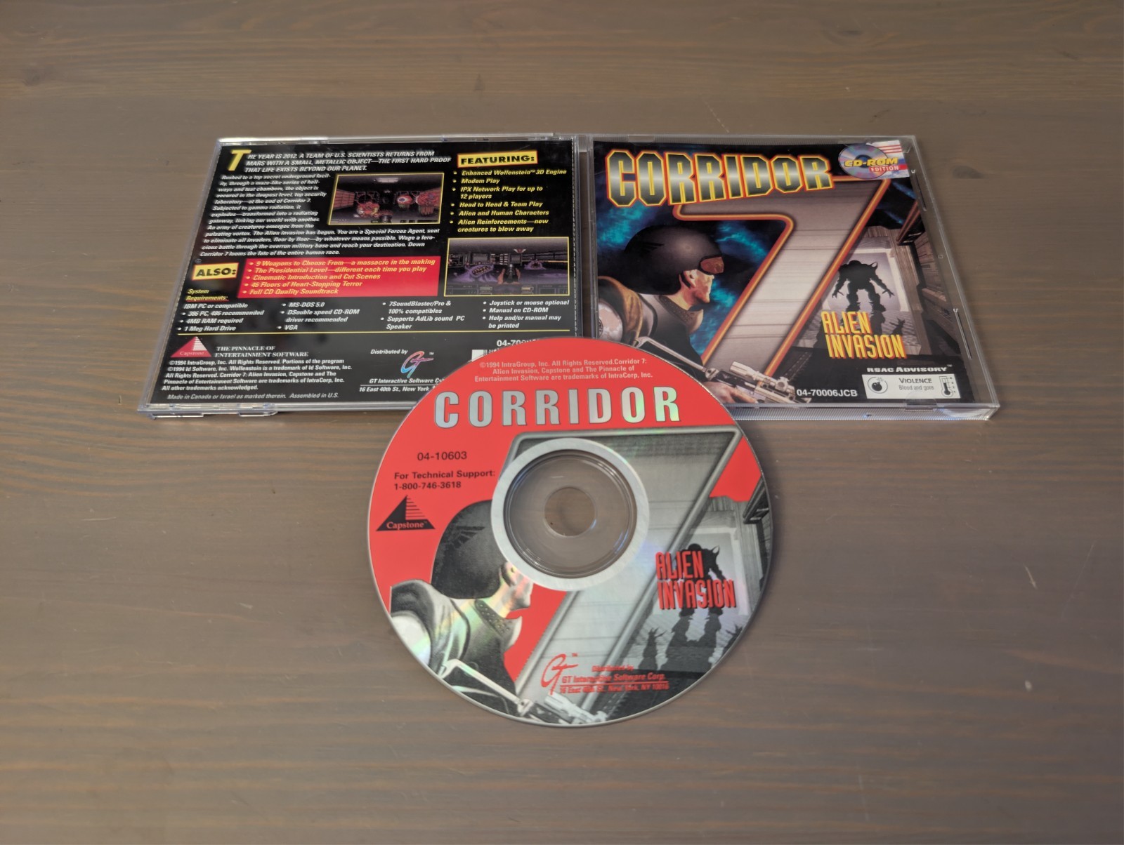 Corridor 7 Alien Invasion PC CD computer game