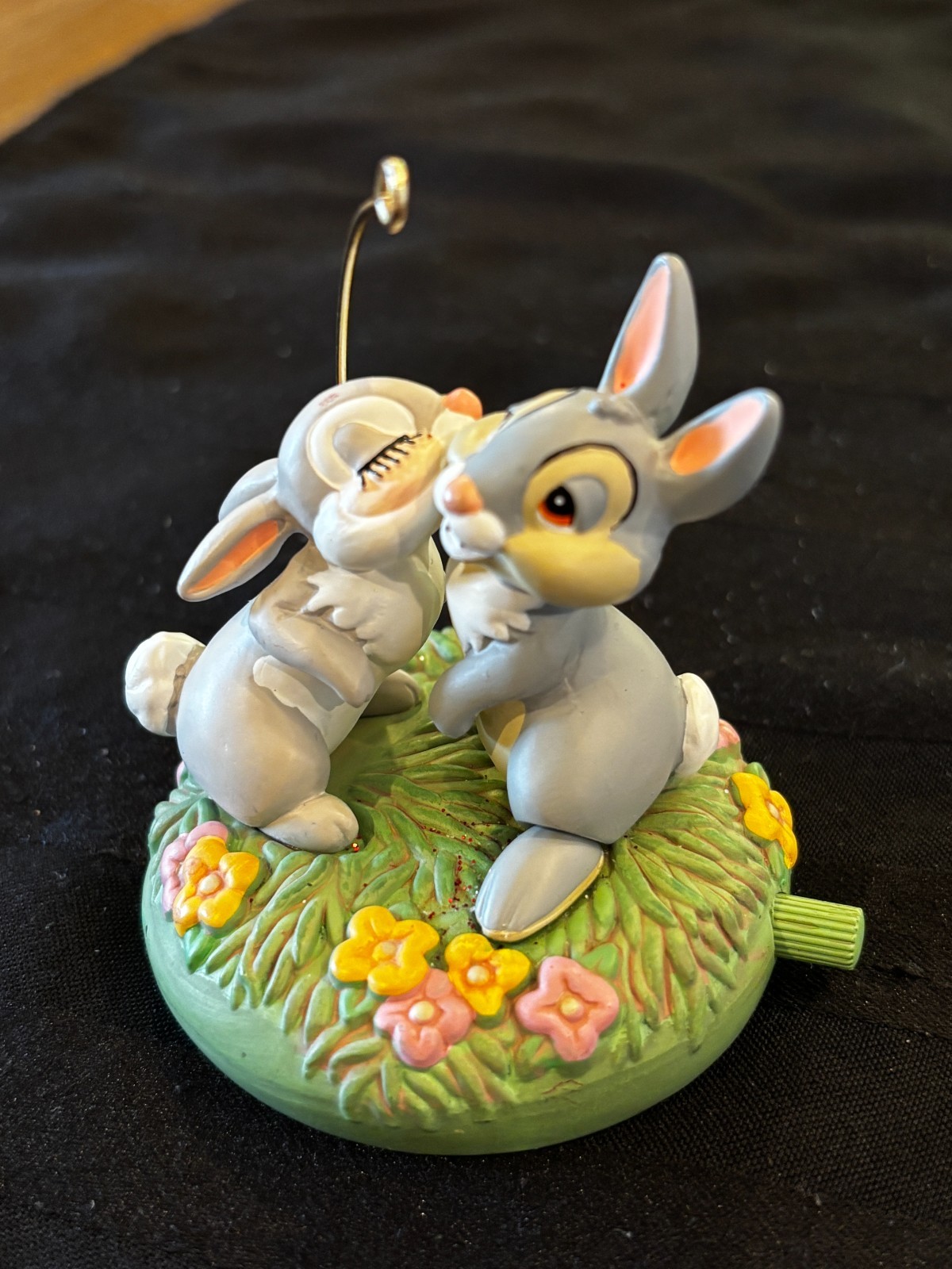2007 Hallmark Keepsake Ornament All Atwitter Disney\'s Bambi Magic With Motion 