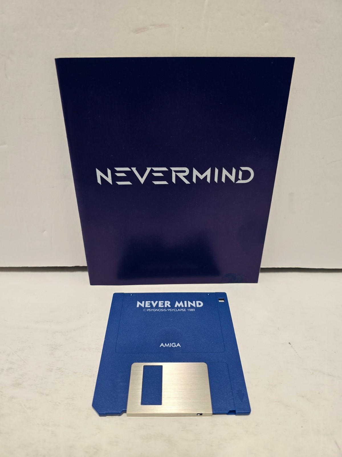 Rare Nevermind w/ Manual 3.5