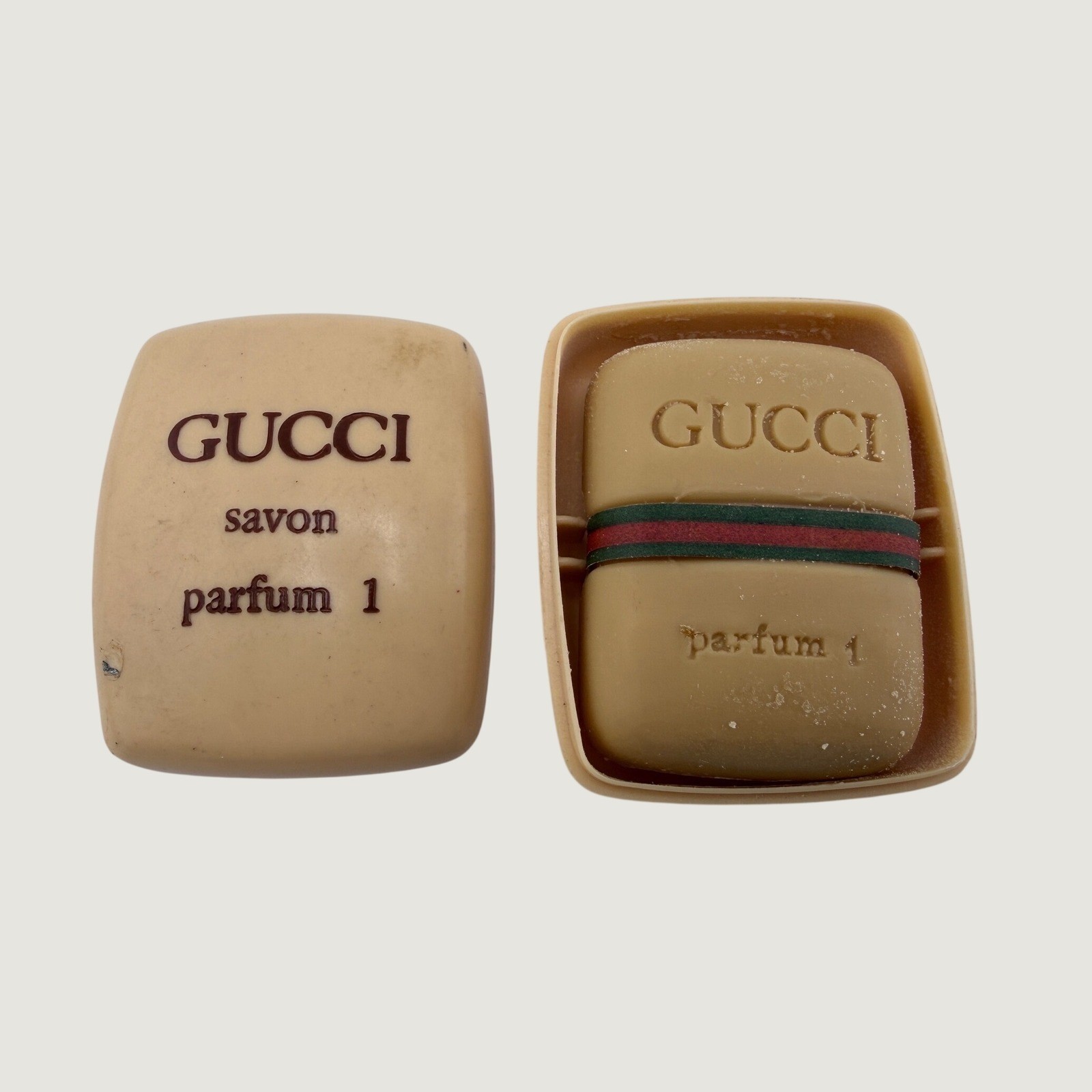 Gucci Savon Parfum 1 Soap Case 0.875oz Beige Vintage Designer Luxury Travel