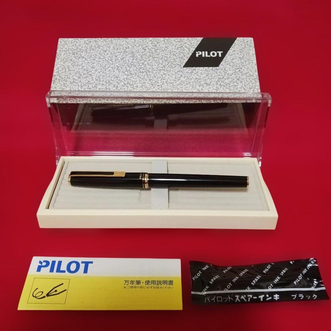 PILOT Custom 14K M Fountain Pen