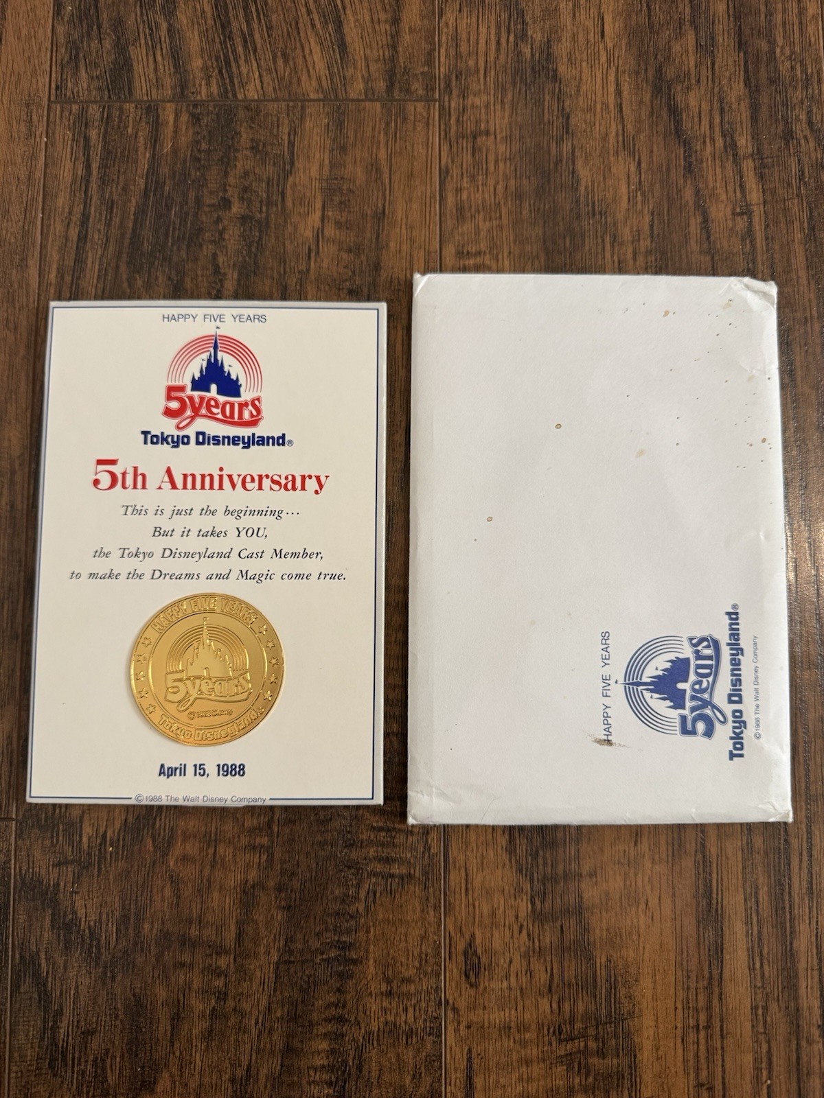   Tokyo Disneyland 5Th Anniversary Medal Cast Limited Edition