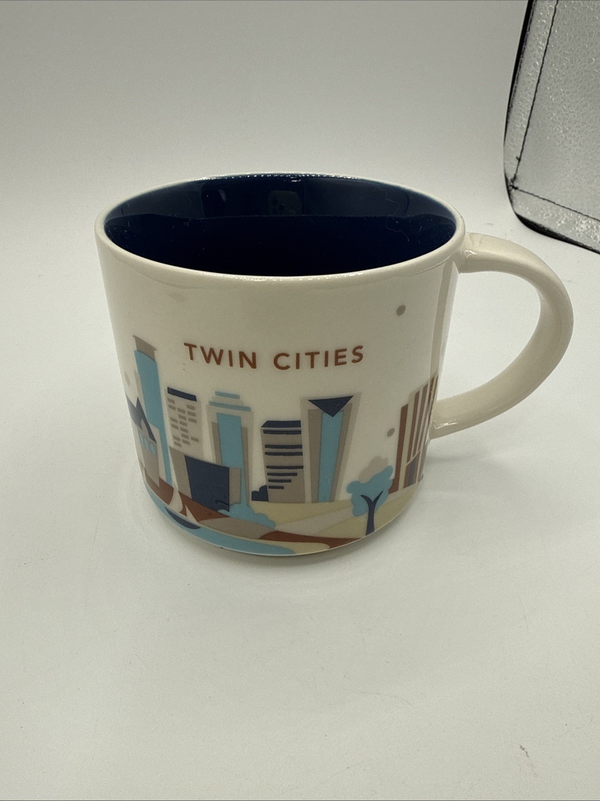 Starbucks Twin Cities Been There Series Coffee Cup Mug 14 Oz 2013 Minneapolis