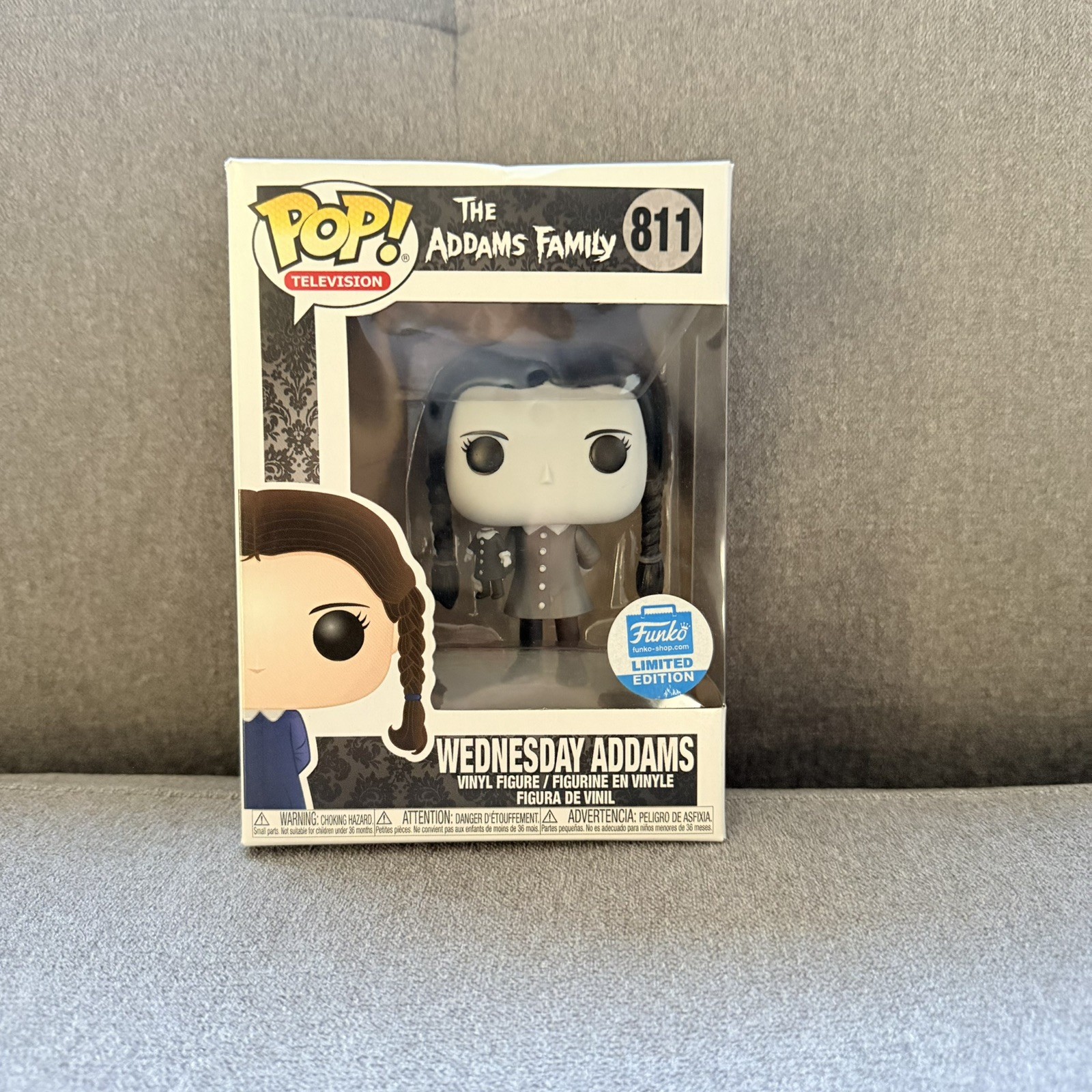 Funko POP Wednesday Addams Black & White #811 NOT MINT