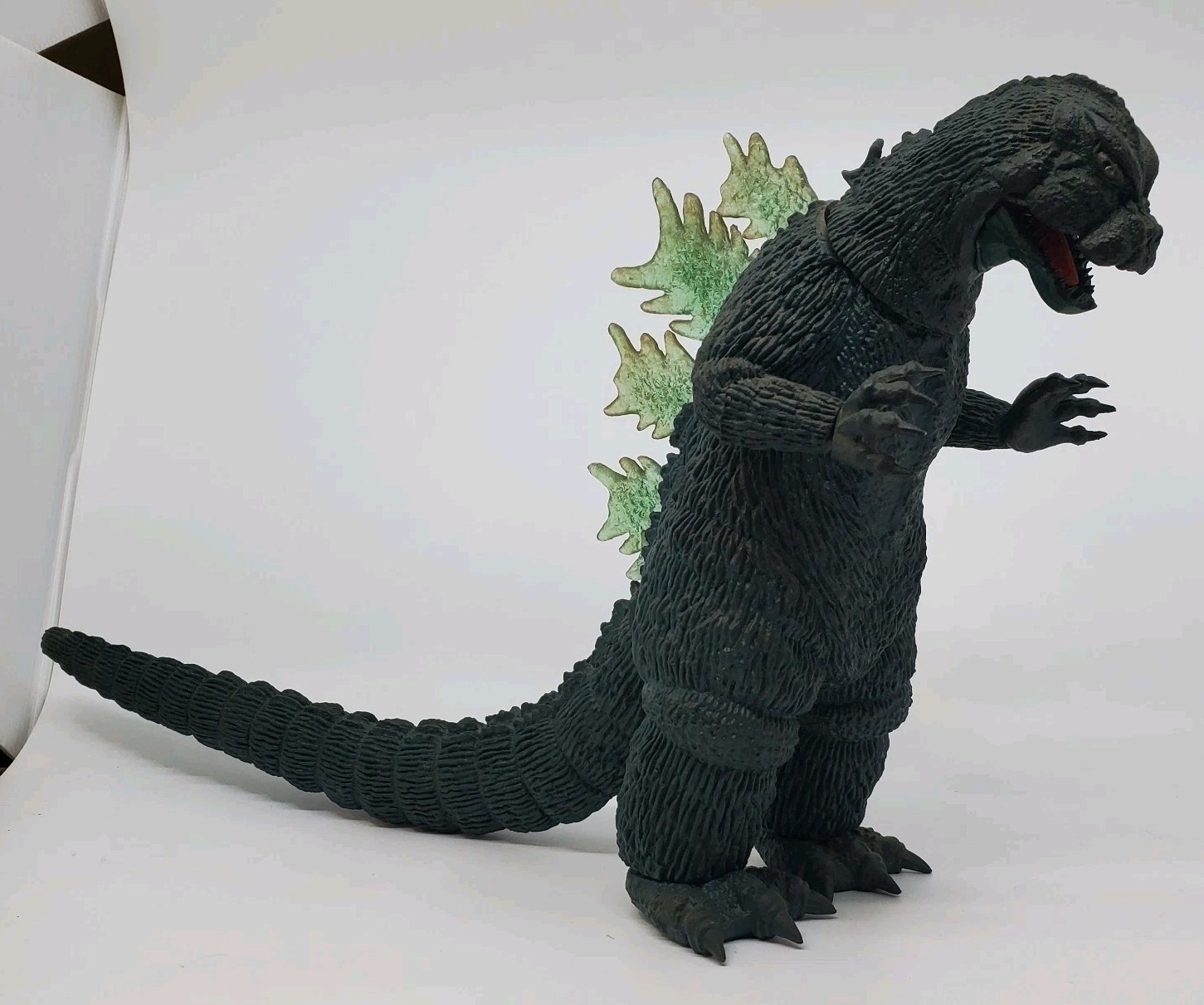 Vintage Japanese Bandai Light Up Big Scale Godzilla 10.5