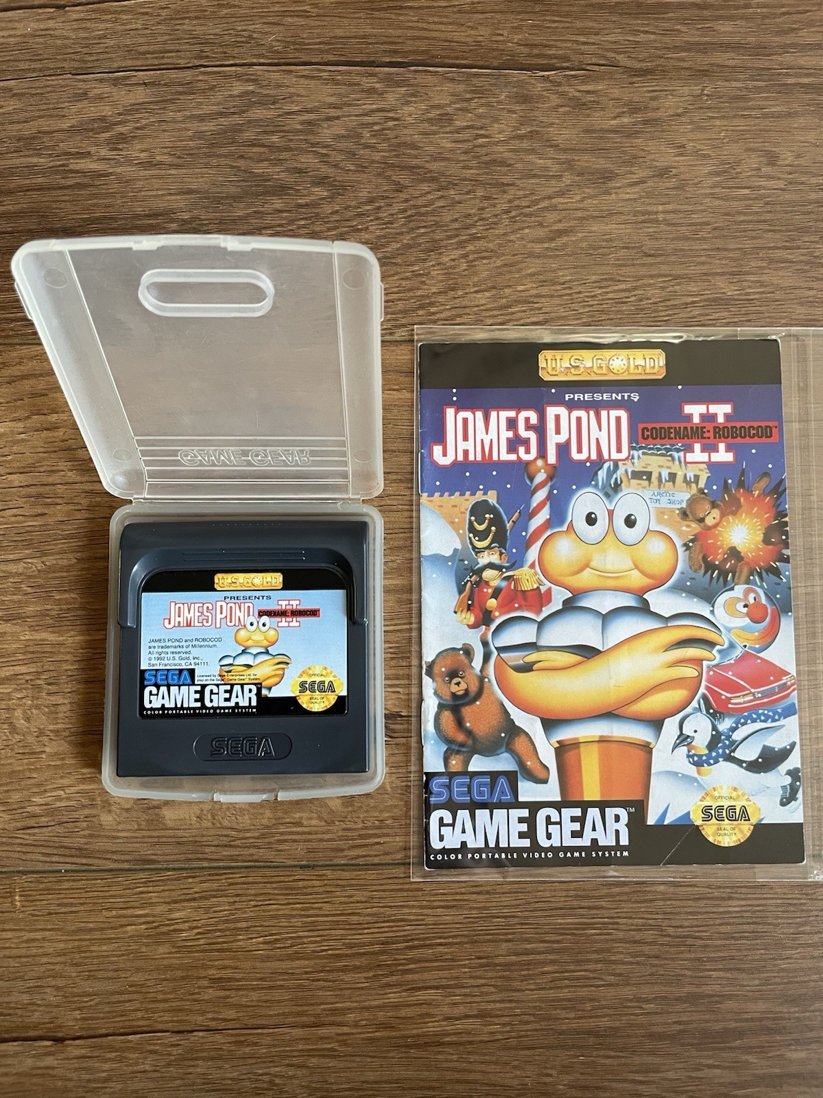 James Pond 2 Codename Robocod Sega Game Gear Game and Manual Fast Shipping