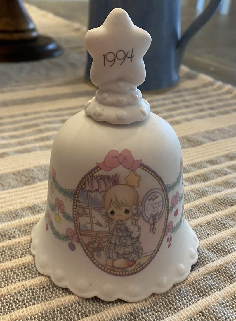 1994 PRECIOUS MOMENTS CHRISTMAS BELL \