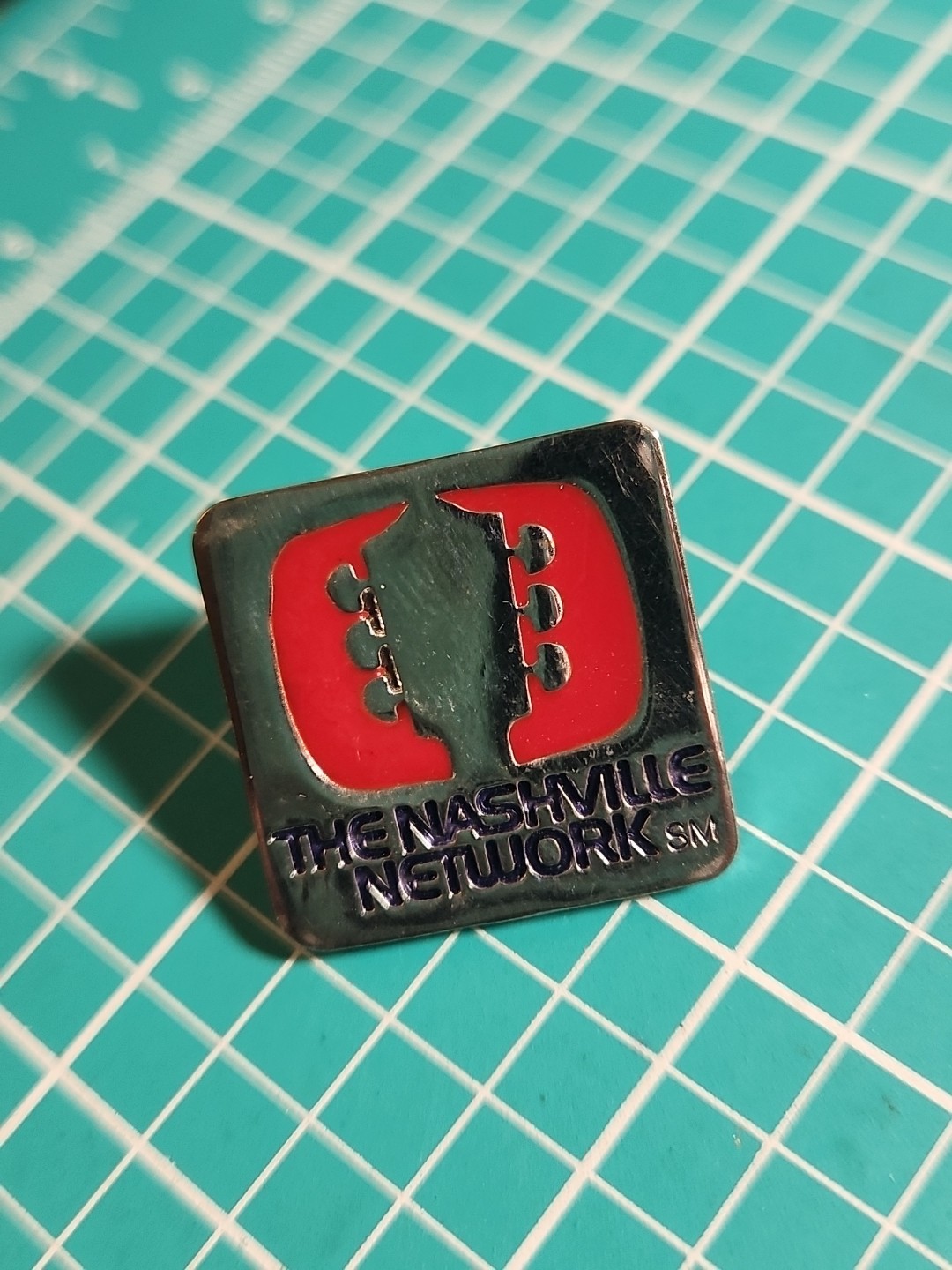 Vtg The Nashville Network Silver Tone Lapel Pin