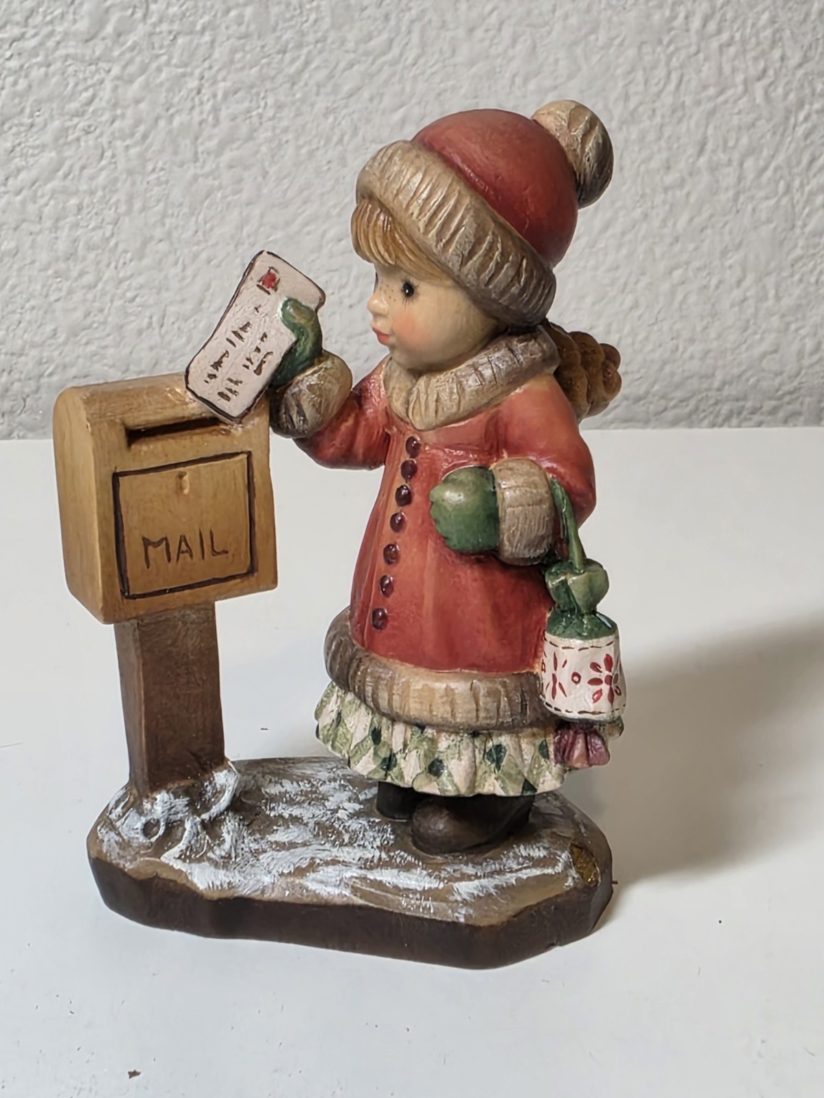ANRI Limited Edition Hand Painted Wood Christmas Girl at Mailbox Figurine 4 